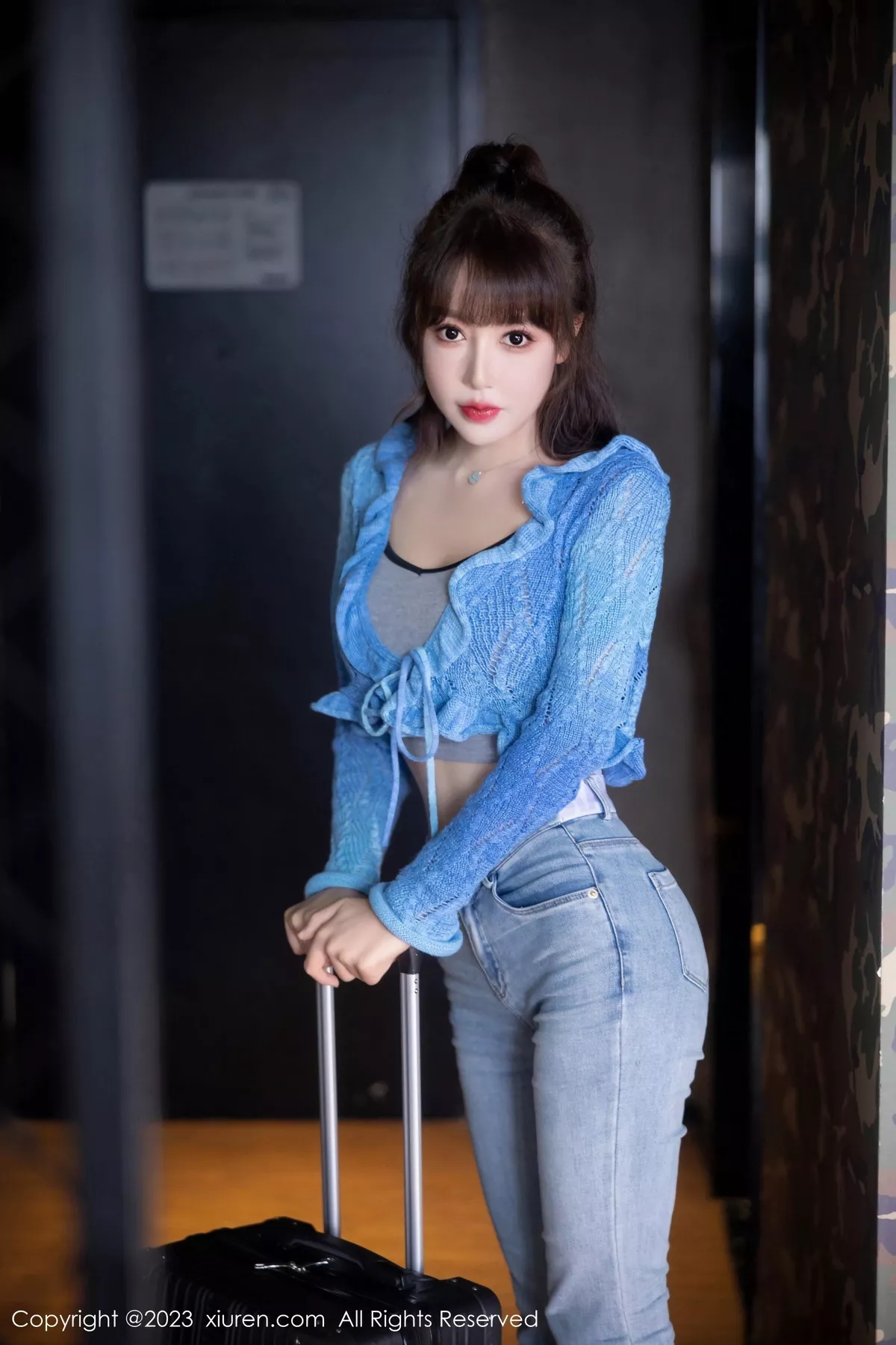 [XiuRen秀人网] 2023.10.20 No.7540 白笑笑 牛仔裤美腿 [80P] NO.5