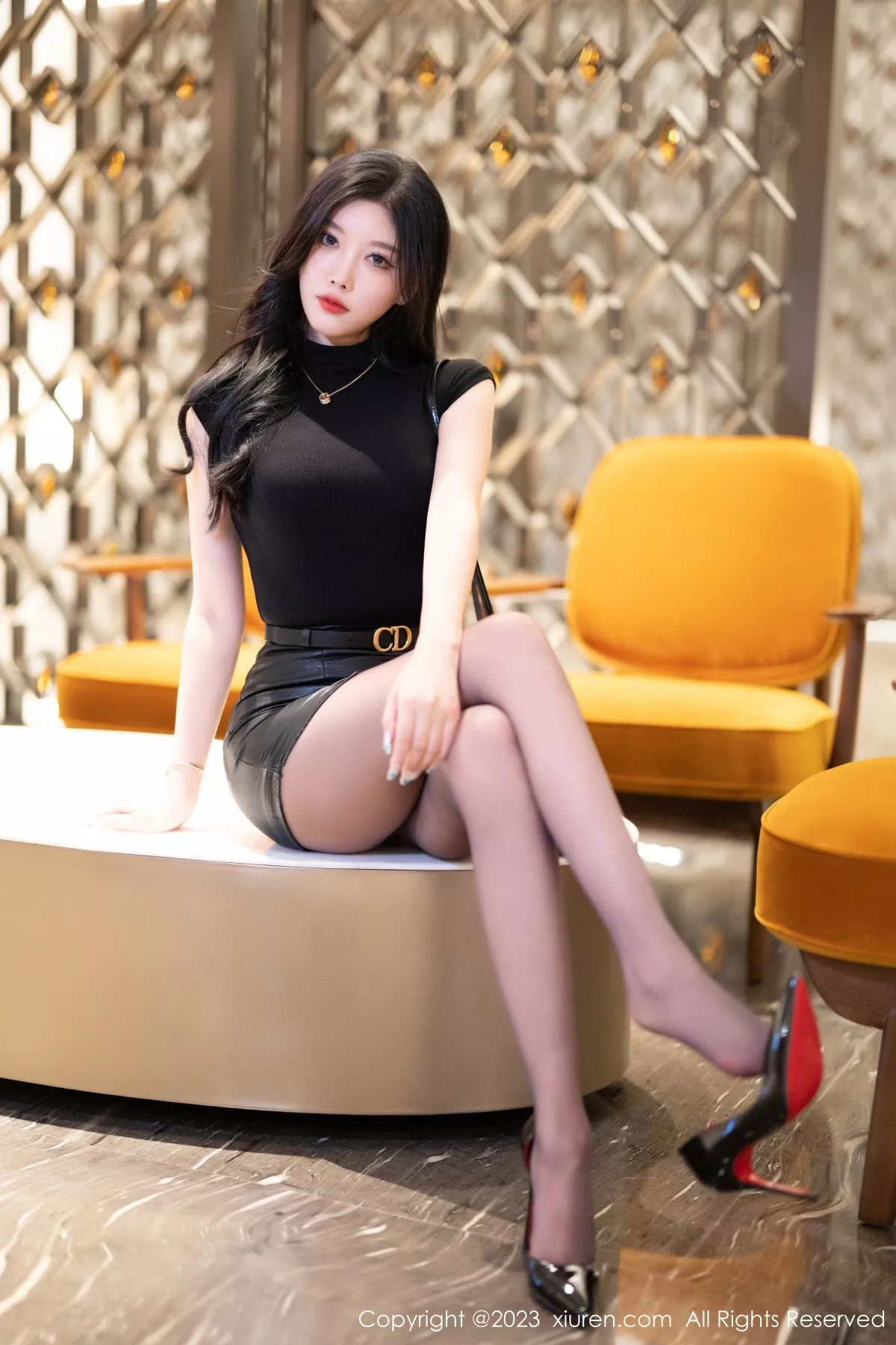 [XiuRen秀人网] 2023.11.07 No.7627 杨晨晨Yome 丝袜美腿 [90P] NO.5