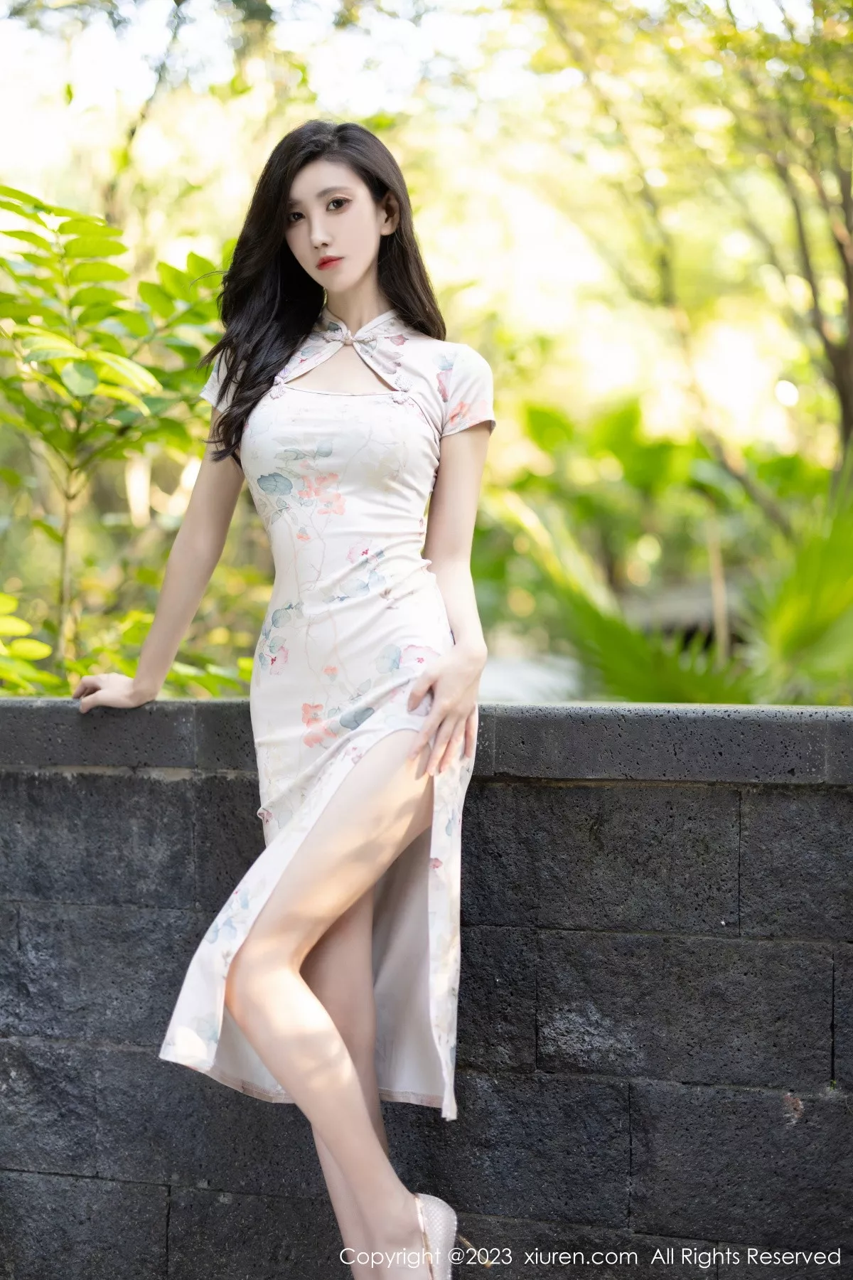 [XiuRen秀人网] 2023.11.08 No.7631 章芃芃 旗袍美腿 [100P] NO.4