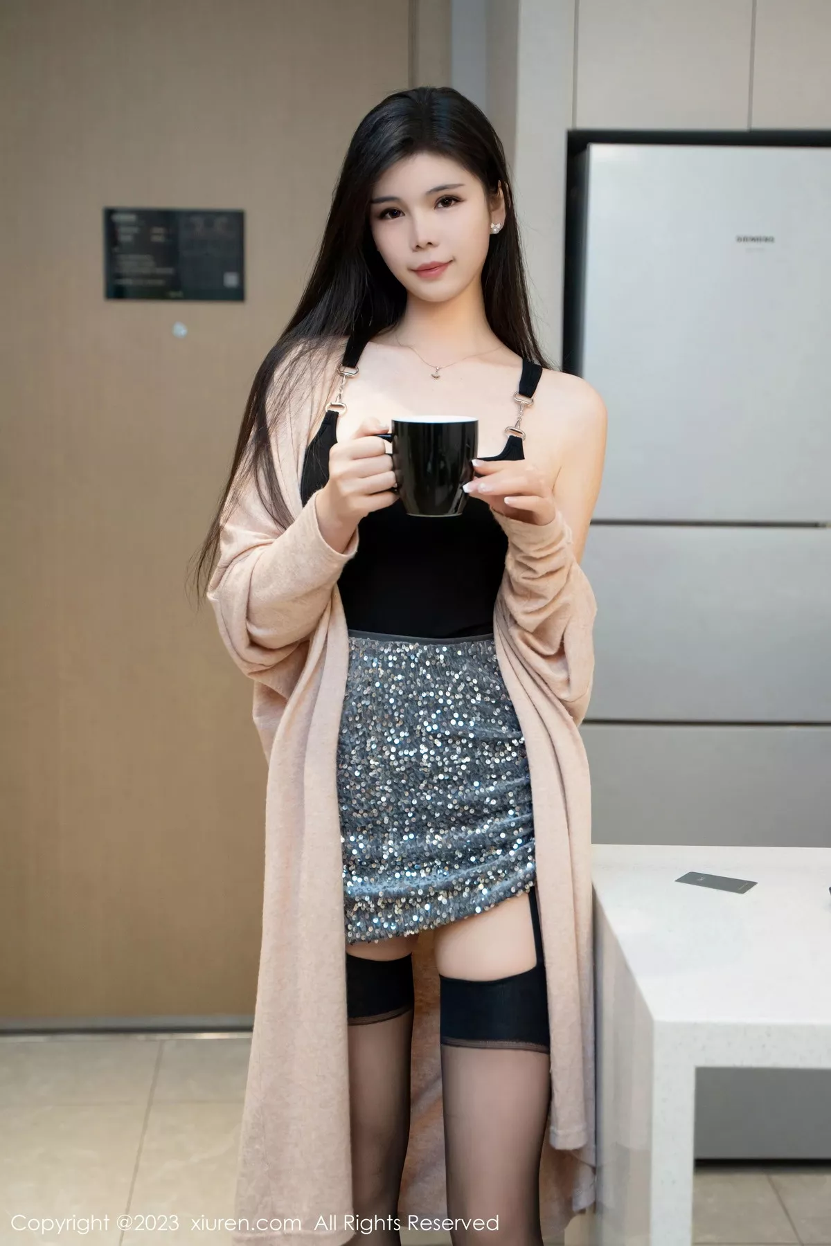 [XiuRen秀人网] 2023.11.09 No.7636 雪糕CiCi 黑丝美腿 [59P] NO.5