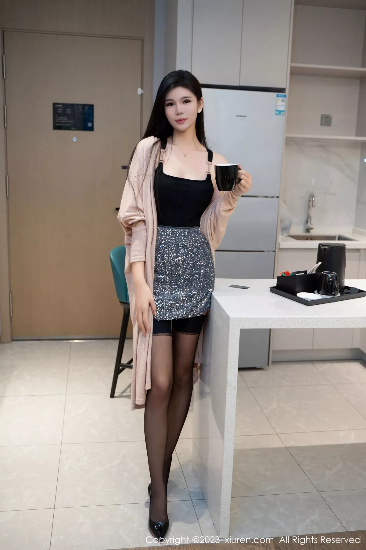 [XiuRen秀人网] 2023.11.09 No.7636 雪糕CiCi 黑丝美腿 [59P] NO.4