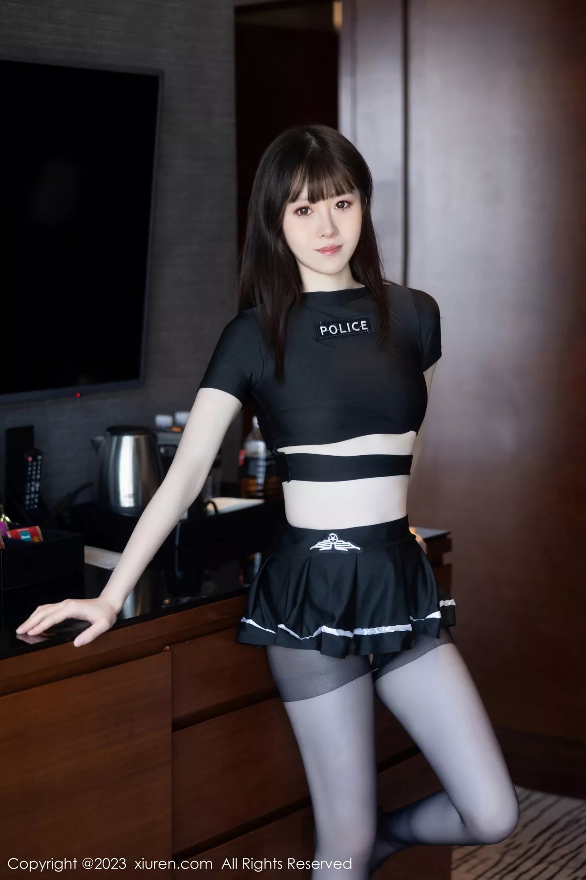 [XiuRen秀人网] 2023.11.09 No.7637 林悠悠 短裙美腿 [98P] NO.8