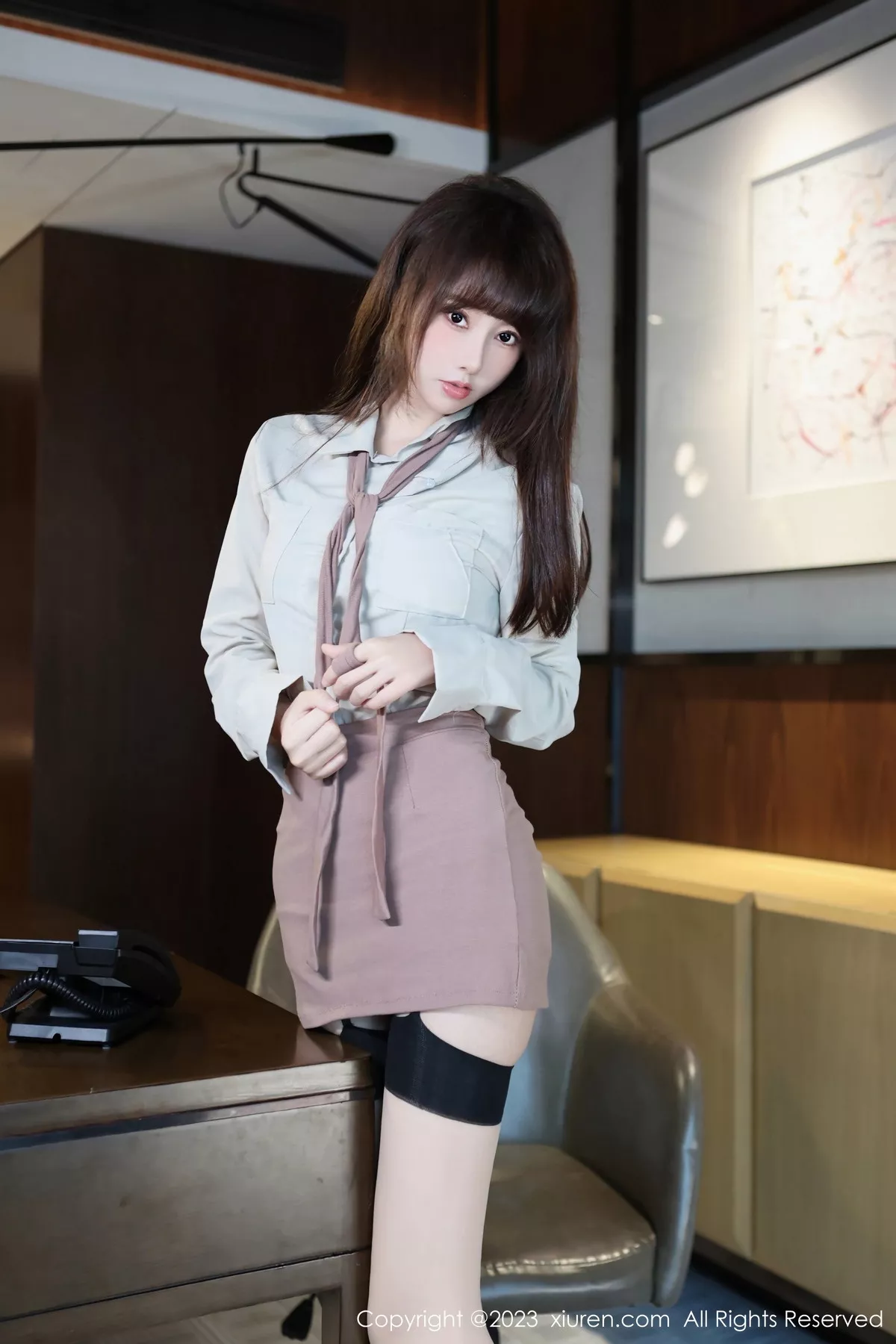 [XiuRen秀人网] 2023.11.10 No.7643 白笑笑 短裙美腿 [82P] NO.8