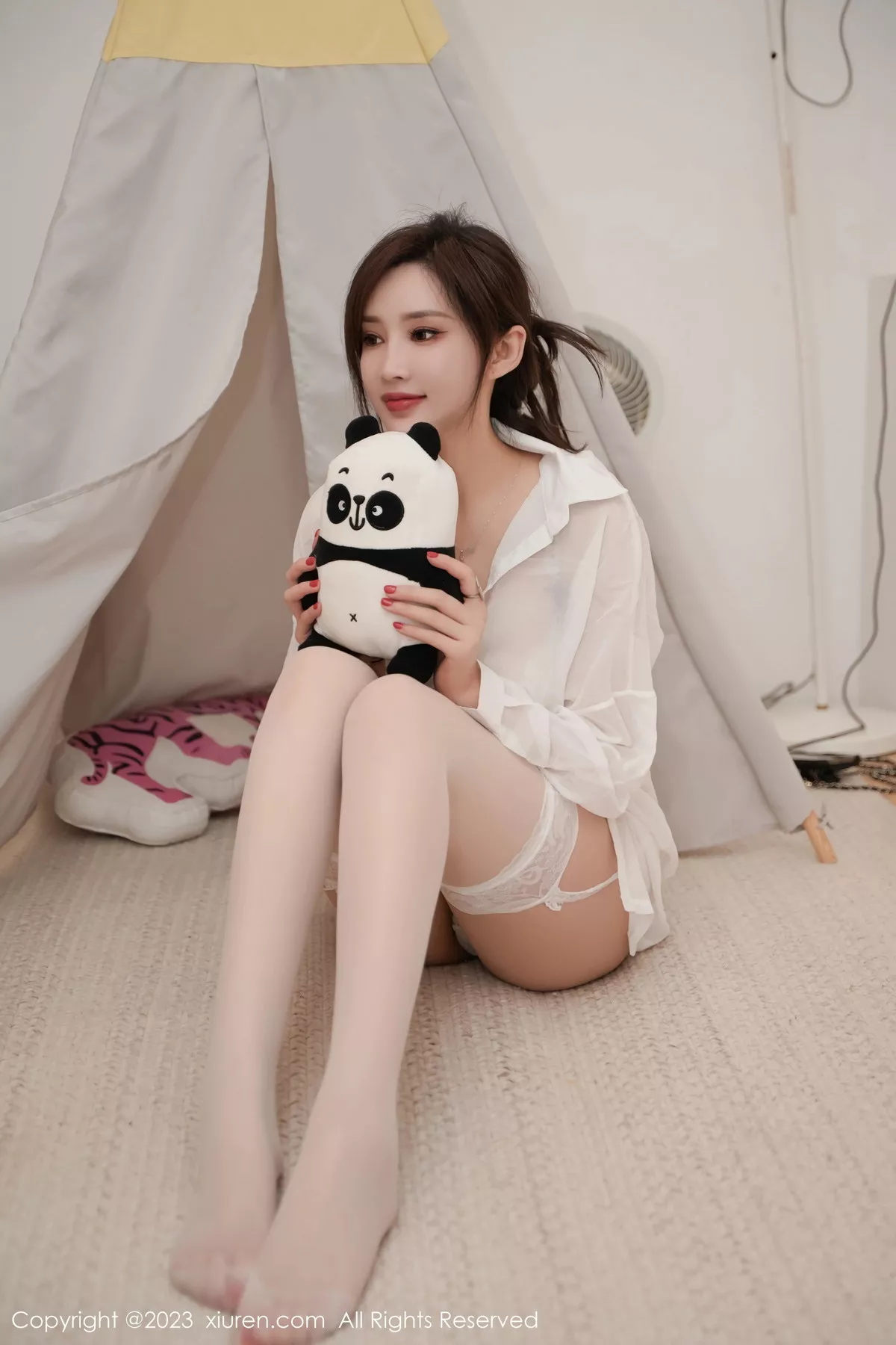 [XiuRen秀人网] 2023.11.16 No.7672 Carol周妍希 美腿丝袜 [81P] NO.7