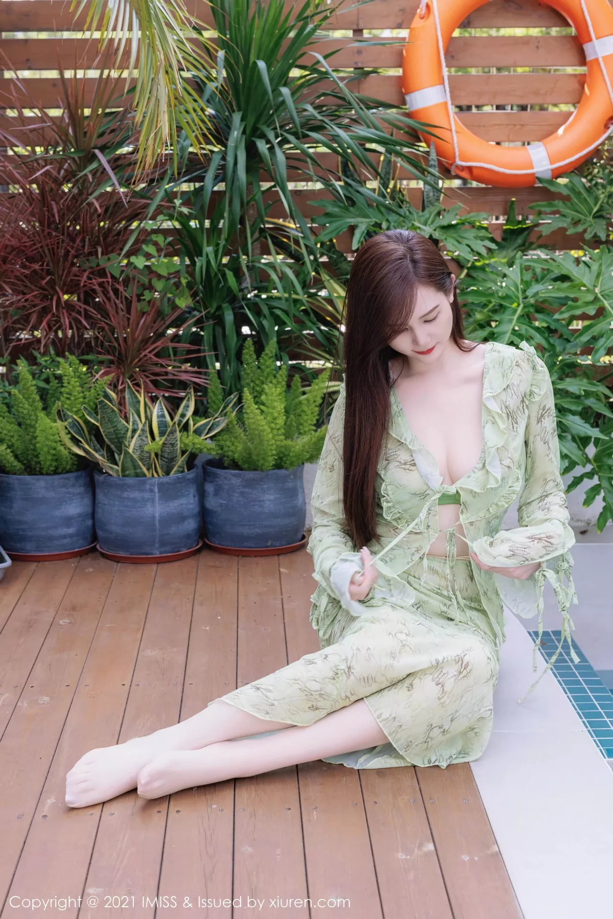 [IMISS爱蜜社] 2023.10.23 VOL.758 sisy思 美腿长裙 [40P] NO.11