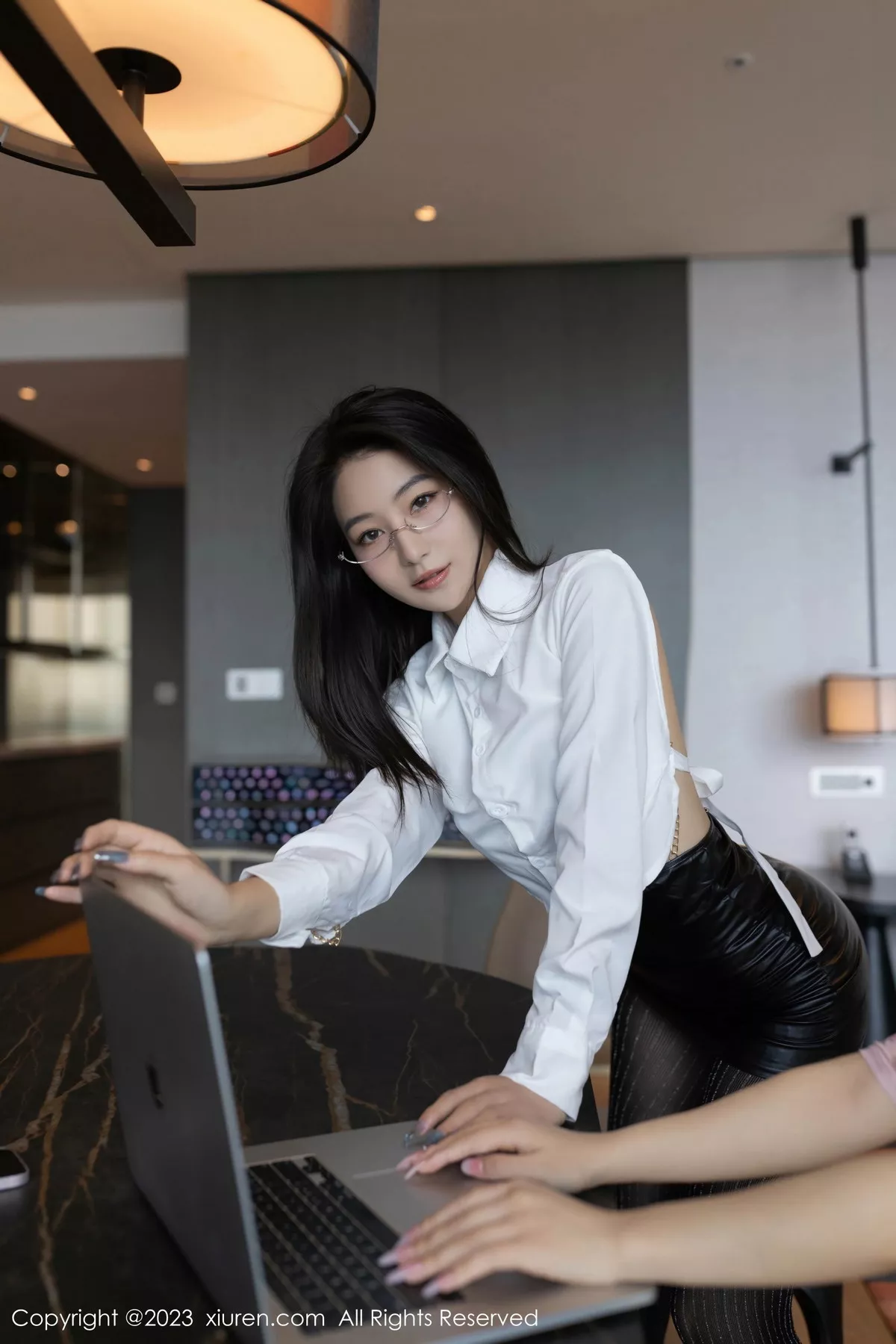 [XiuRen秀人网] 2023.10.23 No.7547 熊小诺 短裙黑丝 [78P] NO.4