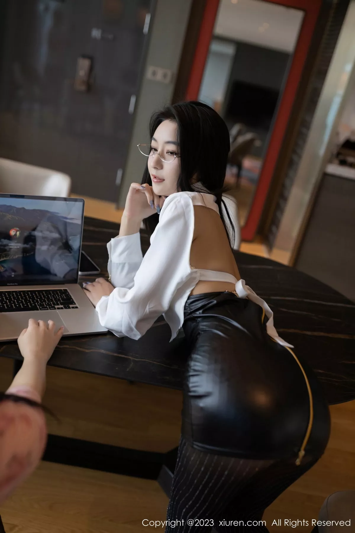 [XiuRen秀人网] 2023.10.23 No.7547 熊小诺 短裙黑丝 [78P] NO.3