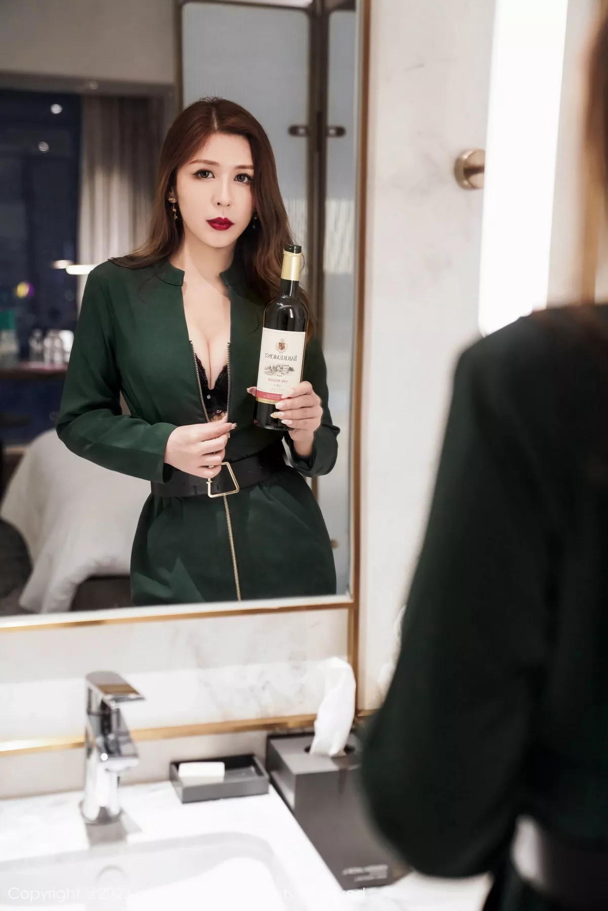 [XiuRen秀人网] 2023.10.24 No.7553 月野兔美妞 黑丝美臀 [64P] NO.4