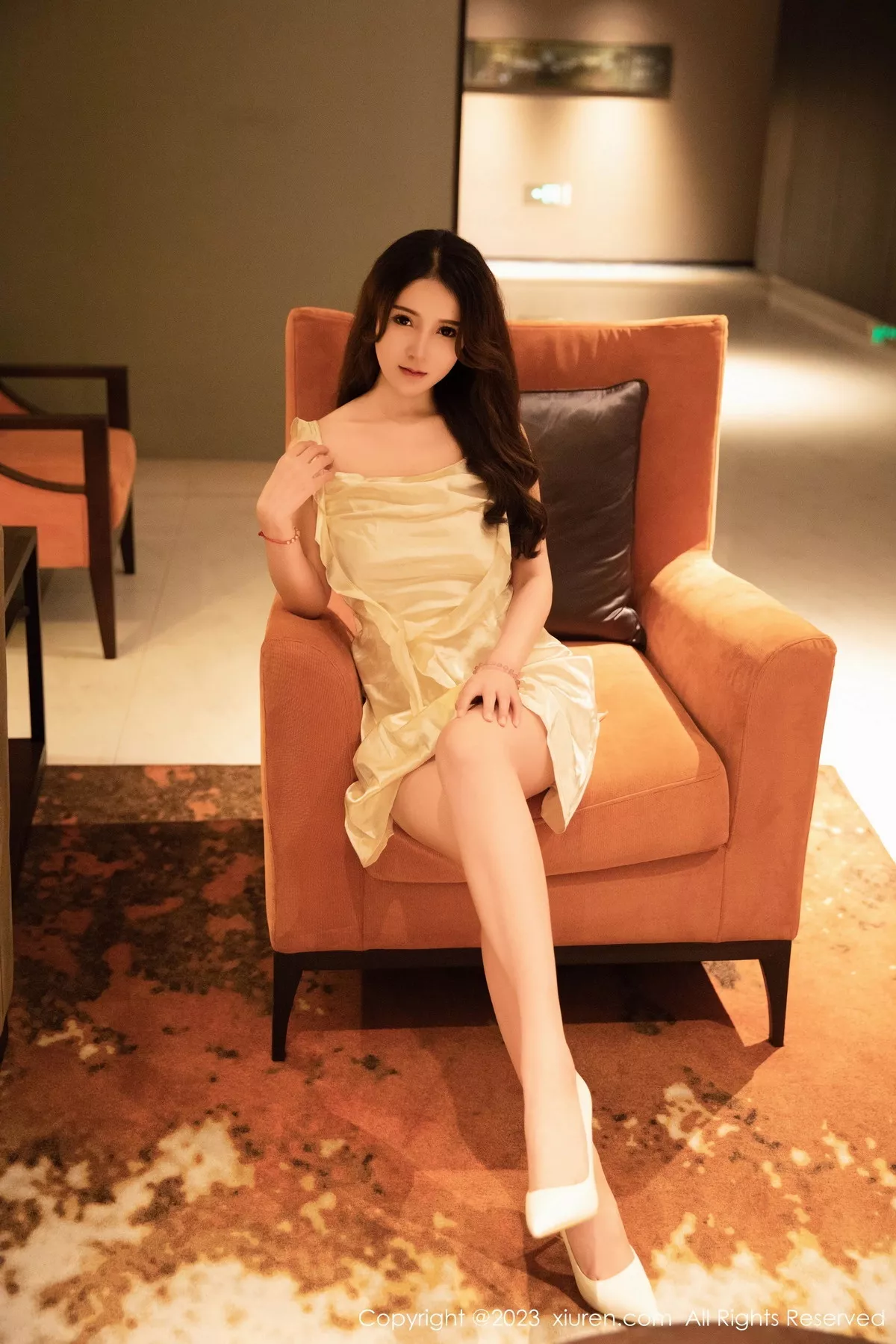 [XiuRen秀人网] 2023.10.25 No.7558 林煊煊 妩媚美腿 [70P] NO.10