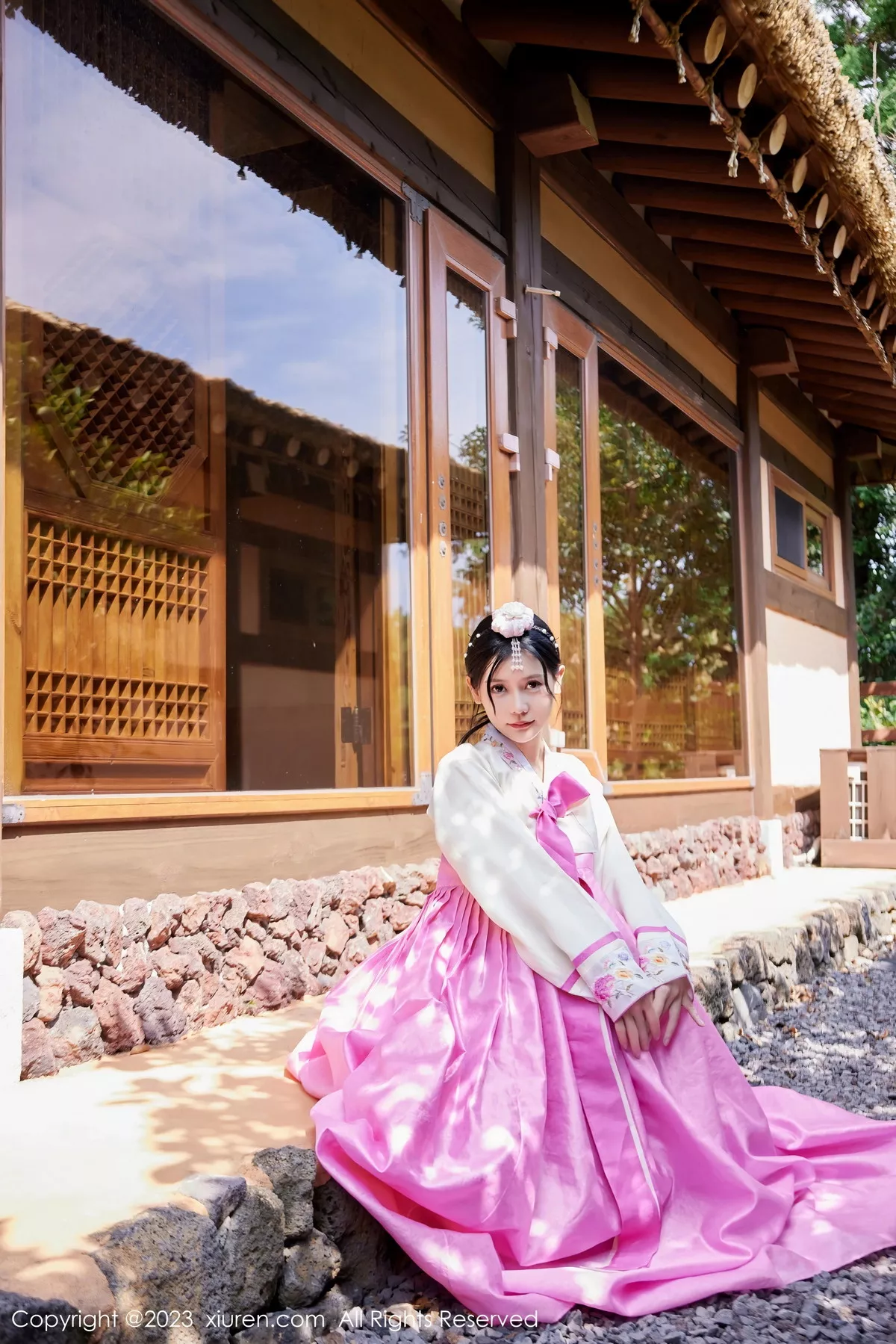 [XiuRen秀人网] 2023.10.26 No.7564 尹甜甜 济州岛旅拍 [69P] NO.5