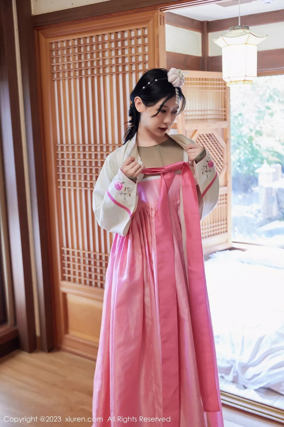 [XiuRen秀人网] 2023.10.26 No.7564 尹甜甜 济州岛旅拍 [69P] NO.9