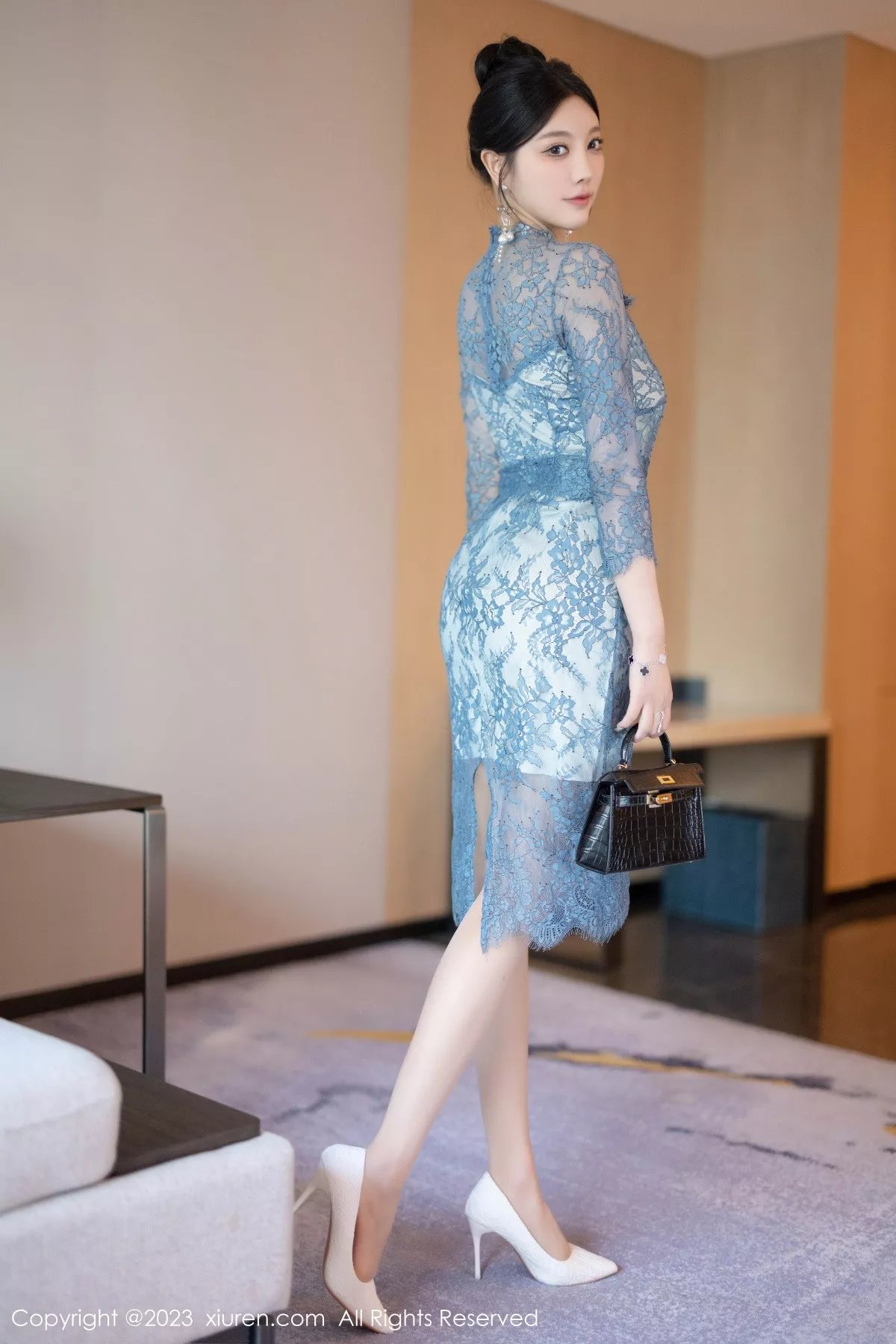 [XiuRen秀人网] 2023.11.28 No.7732 杨晨晨Yome 丝袜美腿 [82P] NO.9