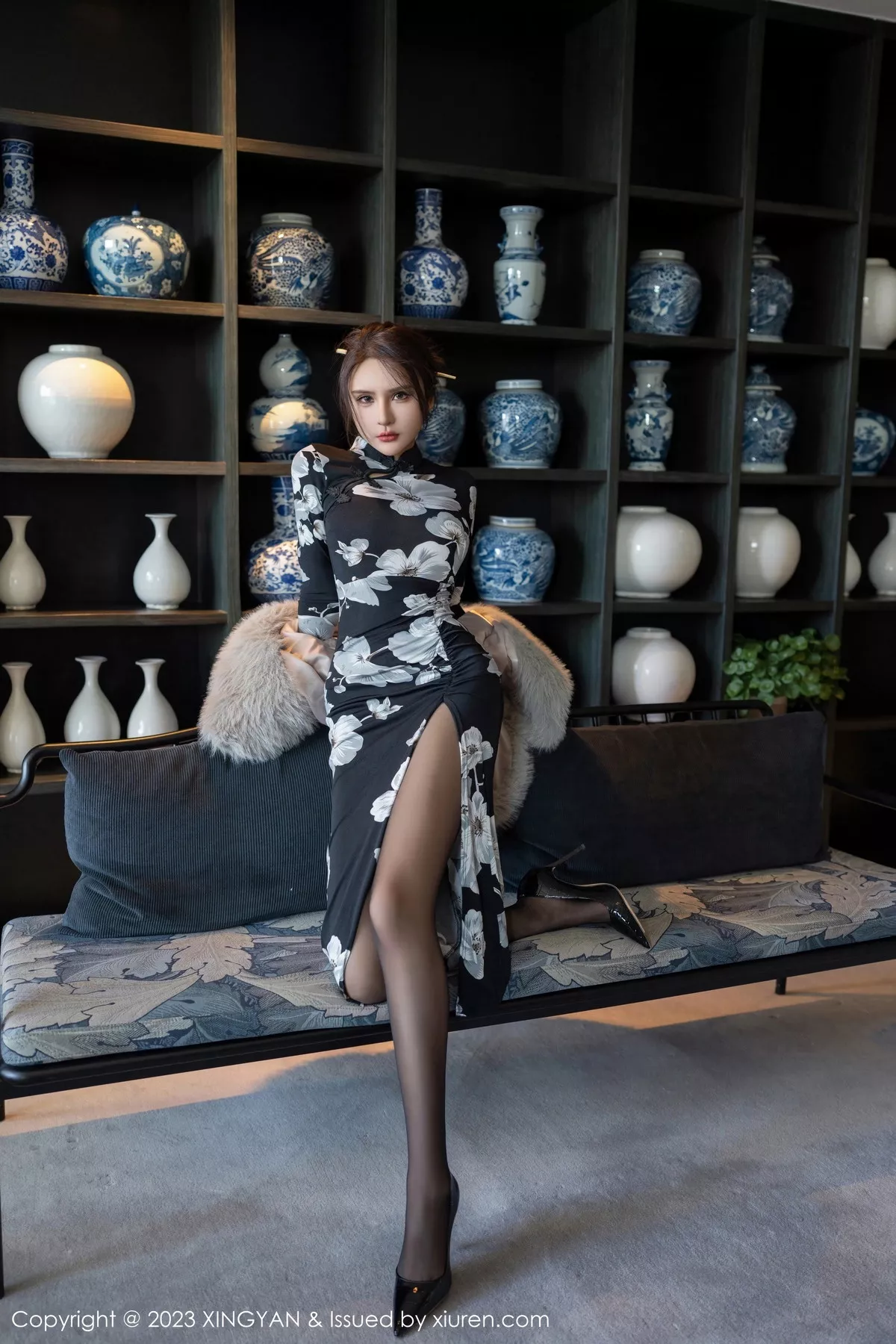 [XINGYAN星颜社] 2023.12.07 VOL.221 Emily尹菲 黑丝美臀 [81P] NO.10