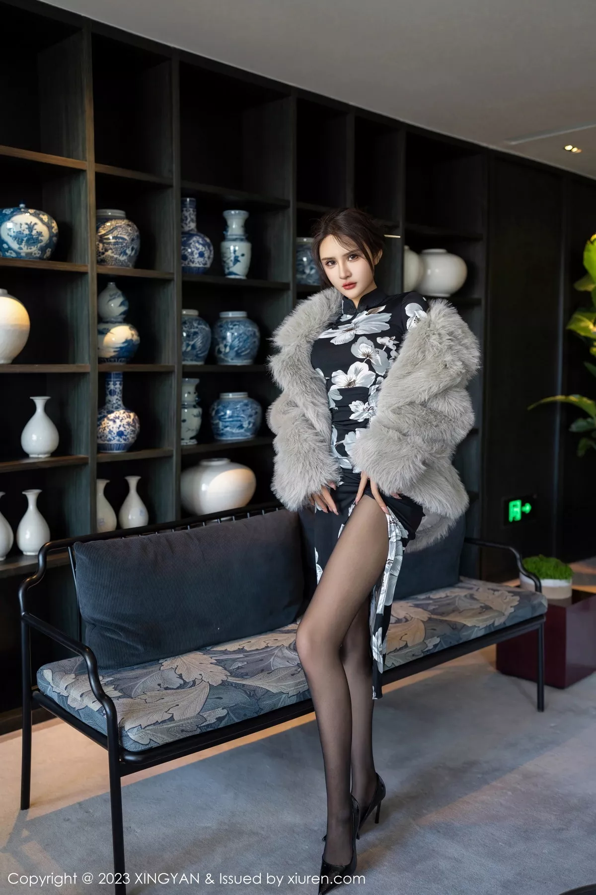 [XINGYAN星颜社] 2023.12.07 VOL.221 Emily尹菲 黑丝美臀 [81P] NO.9