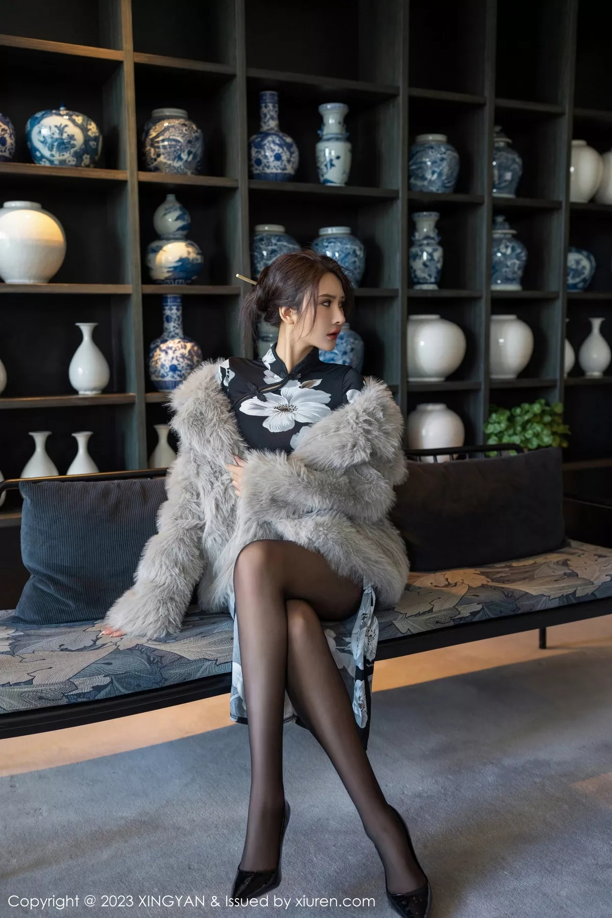 [XINGYAN星颜社] 2023.12.07 VOL.221 Emily尹菲 黑丝美臀 [81P] NO.2