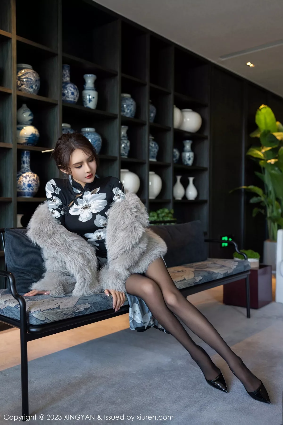 [XINGYAN星颜社] 2023.12.07 VOL.221 Emily尹菲 黑丝美臀 [81P] NO.3