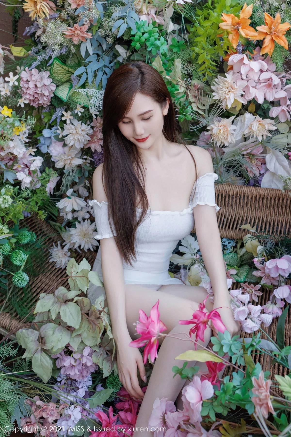 [IMISS爱蜜社] 2023.12.11 VOL.761 SISY思 美腿丝袜 [43P] NO.7