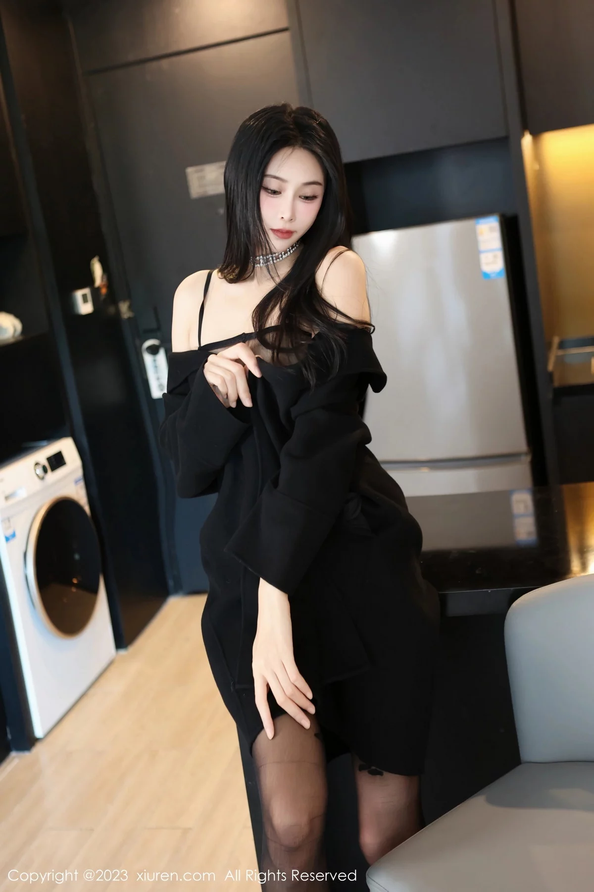 [XiuRen秀人网] 2023.12.12 No.7797 草莓mm 黑丝美腿 [70P] NO.11