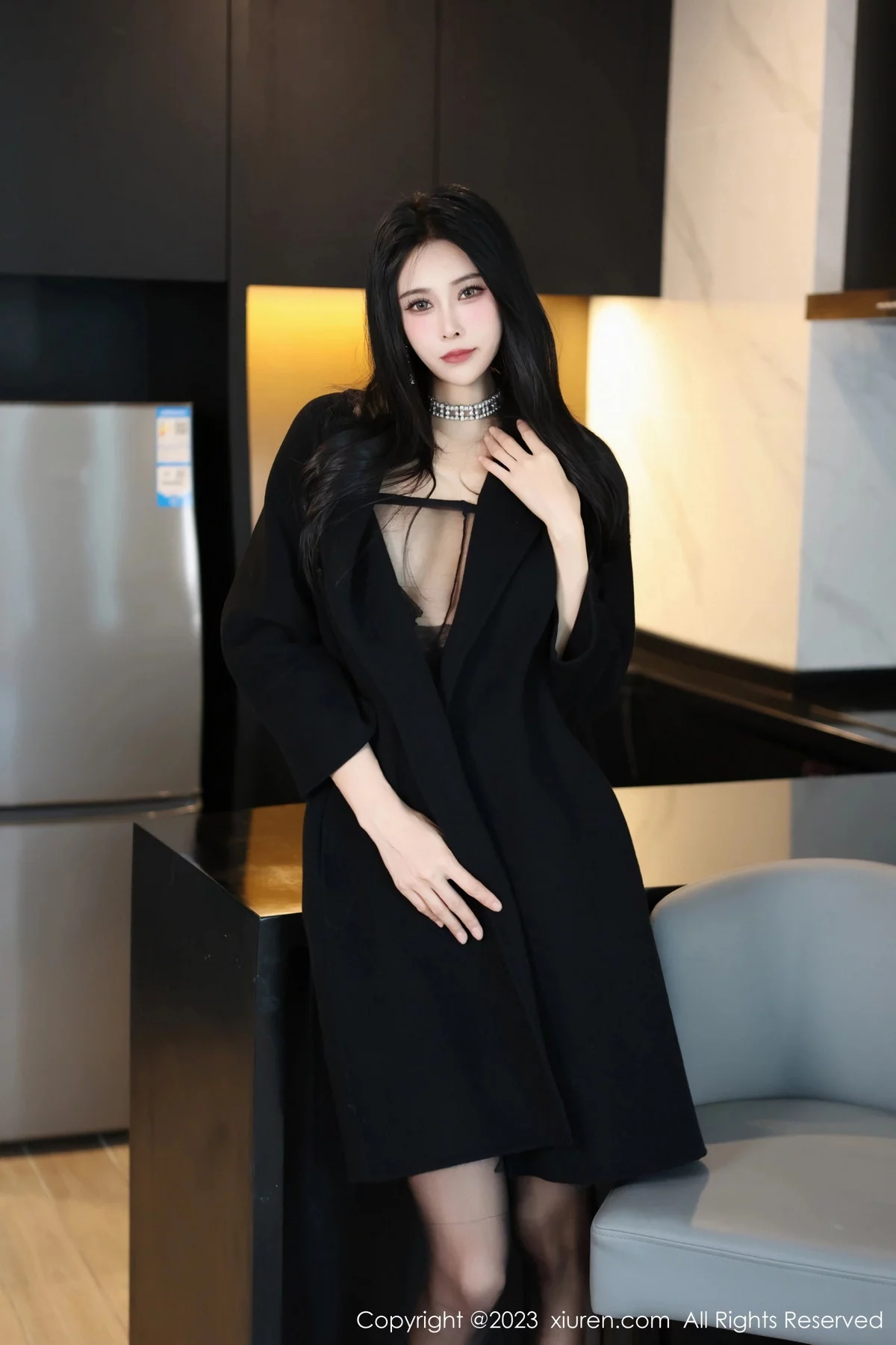 [XiuRen秀人网] 2023.12.12 No.7797 草莓mm 黑丝美腿 [70P] NO.7