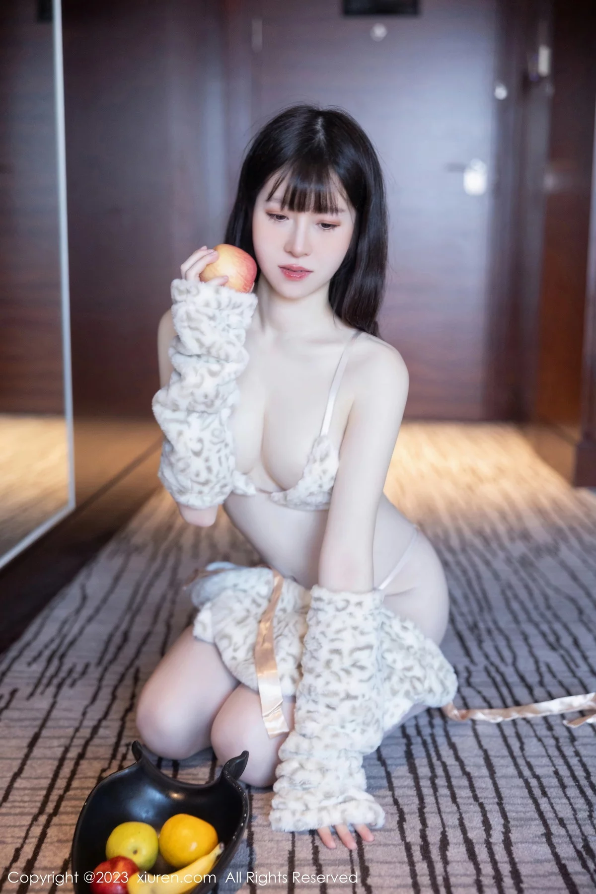 [XiuRen秀人网] 2023.12.13 No.7803 林悠悠 丰腴美臀 [85P] NO.11