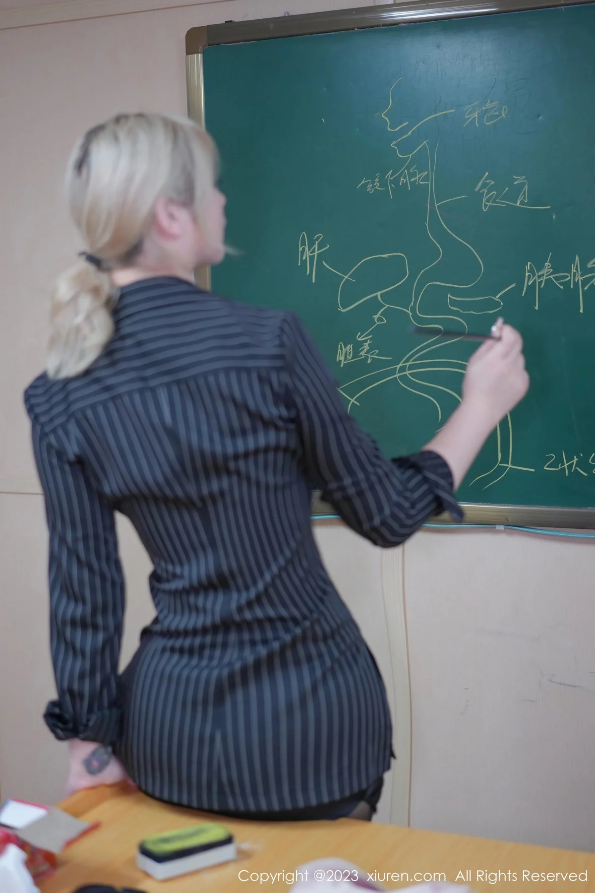 [XiuRen秀人网] 2023.12.15 No.7813 妲己_Toxic 黑丝美臀 [86P] NO.9