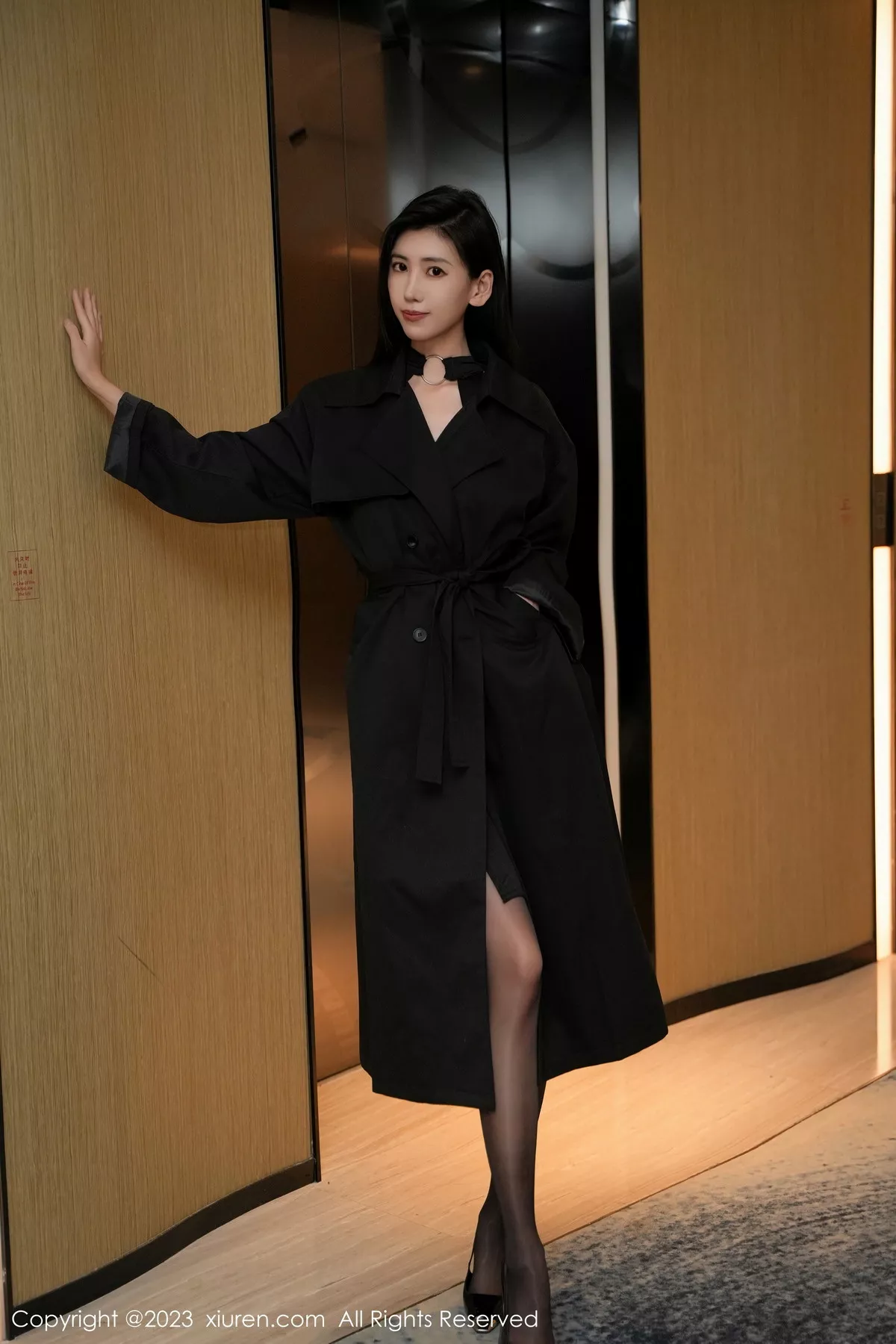 [XiuRen秀人网] 2023.11.22 No.7701 章芃芃 黑丝美腿 [81P] NO.9