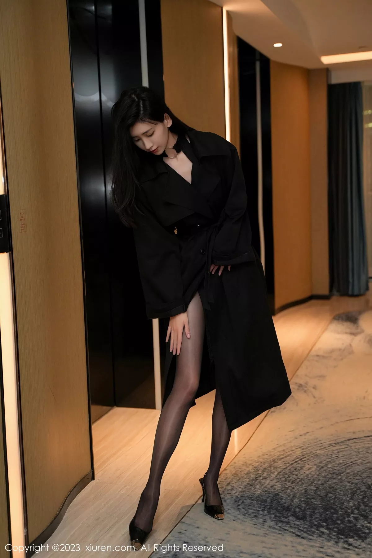 [XiuRen秀人网] 2023.11.22 No.7701 章芃芃 黑丝美腿 [81P] NO.11