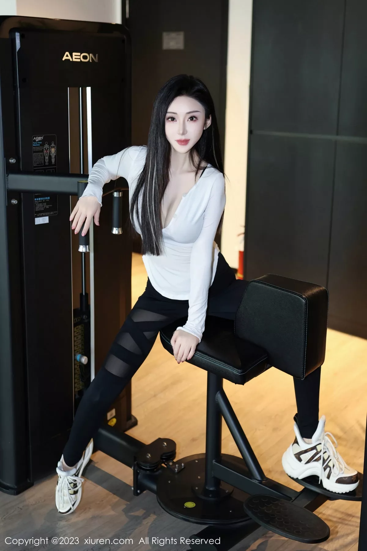 [XiuRen秀人网] 2023.11.23 No.7705 田兮白 运动美腿 [89P] NO.1