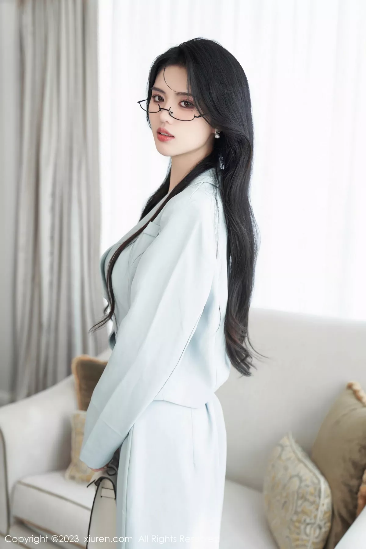 [XiuRen秀人网] 2023.11.23 No.7708 浅浅Danny 长裙美腿 [74P] NO.11