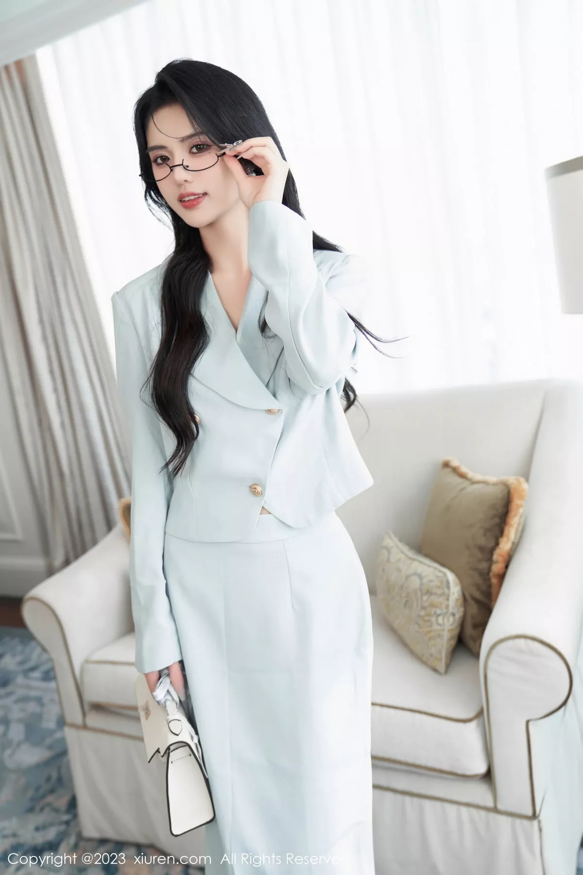 [XiuRen秀人网] 2023.11.23 No.7708 浅浅Danny 长裙美腿 [74P] NO.12