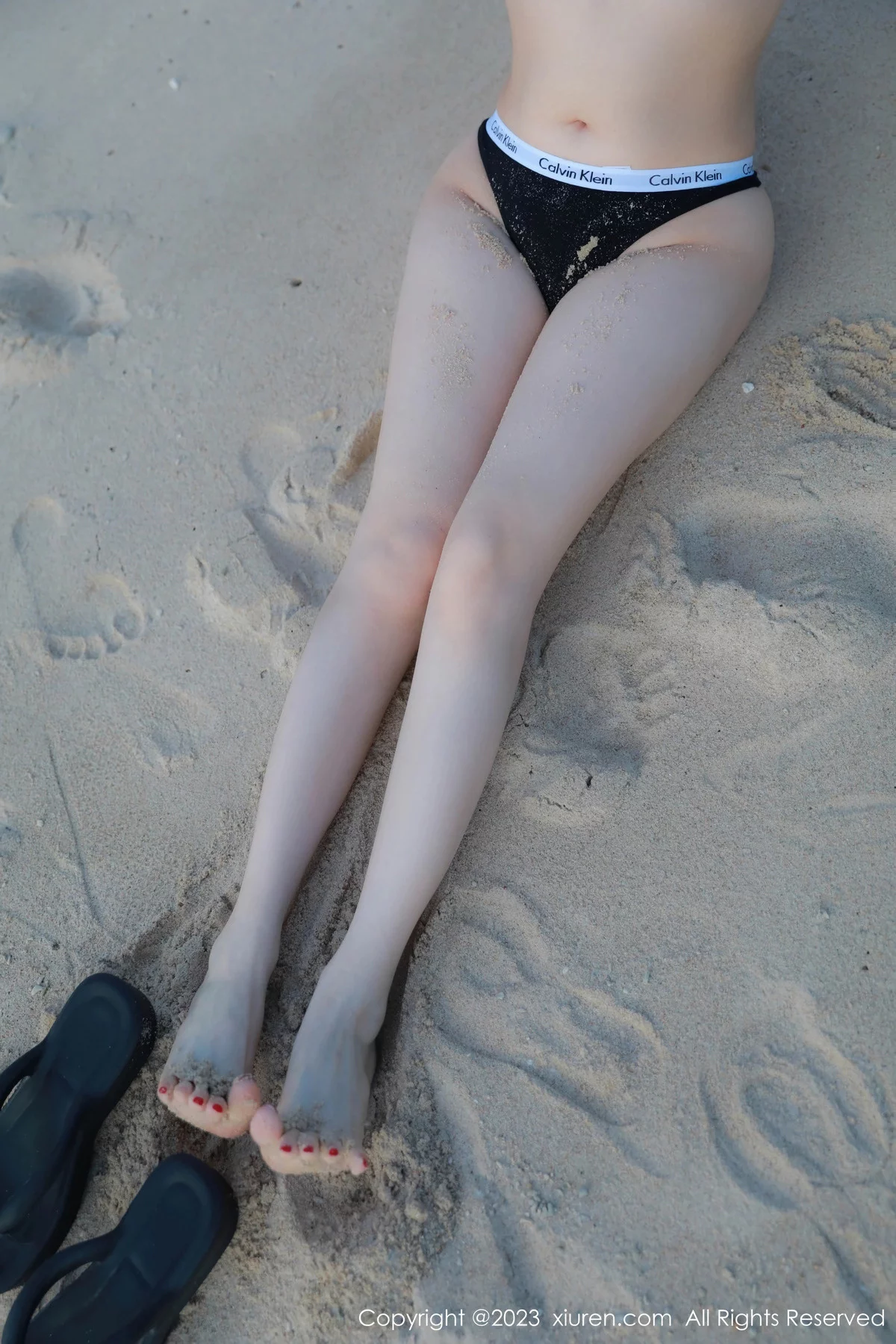 [XiuRen秀人网] 2023.12.29 No.7893 谭小灵 丝袜美腿 [95P] NO.7