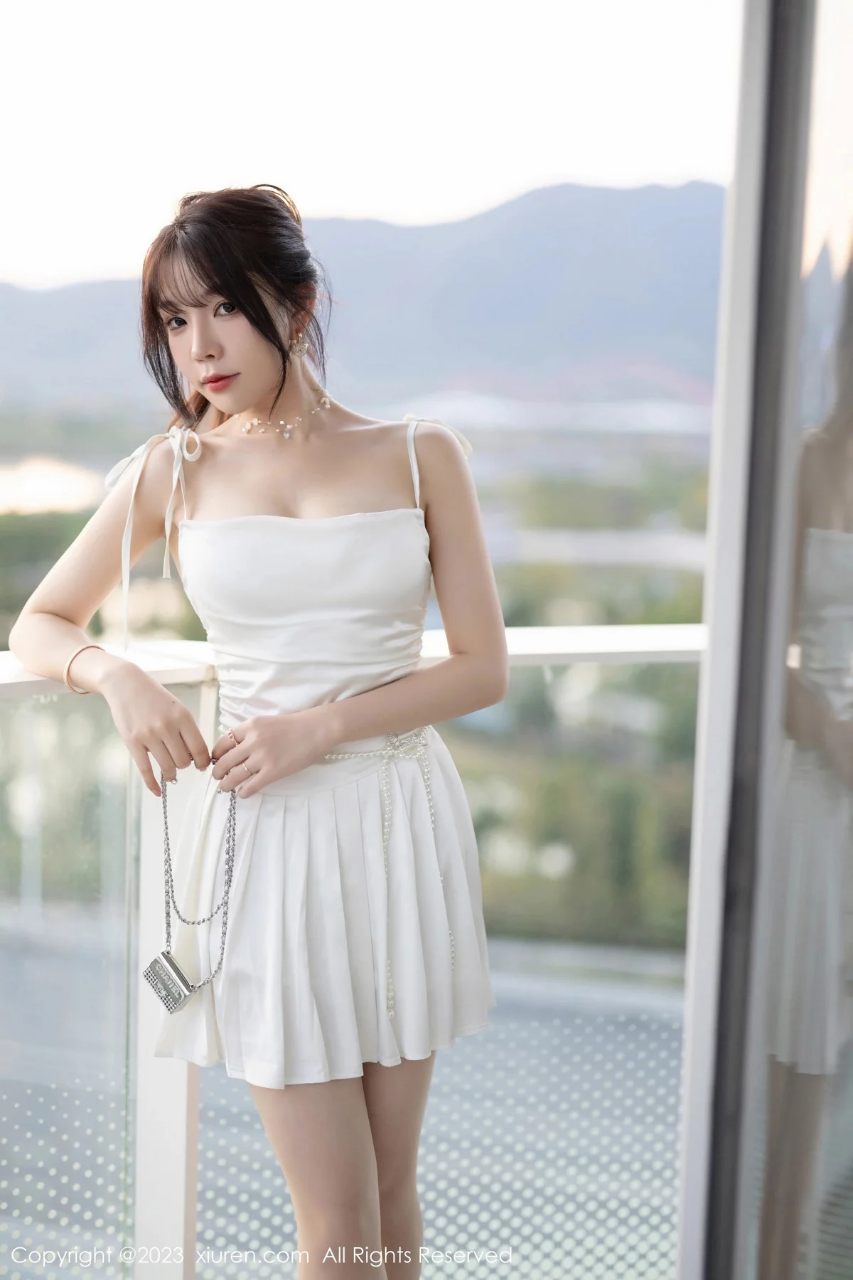 [XiuRen秀人网] 2023.12.29 No.7889 徐莉芝Booty 丝袜美腿 [100P] NO.3