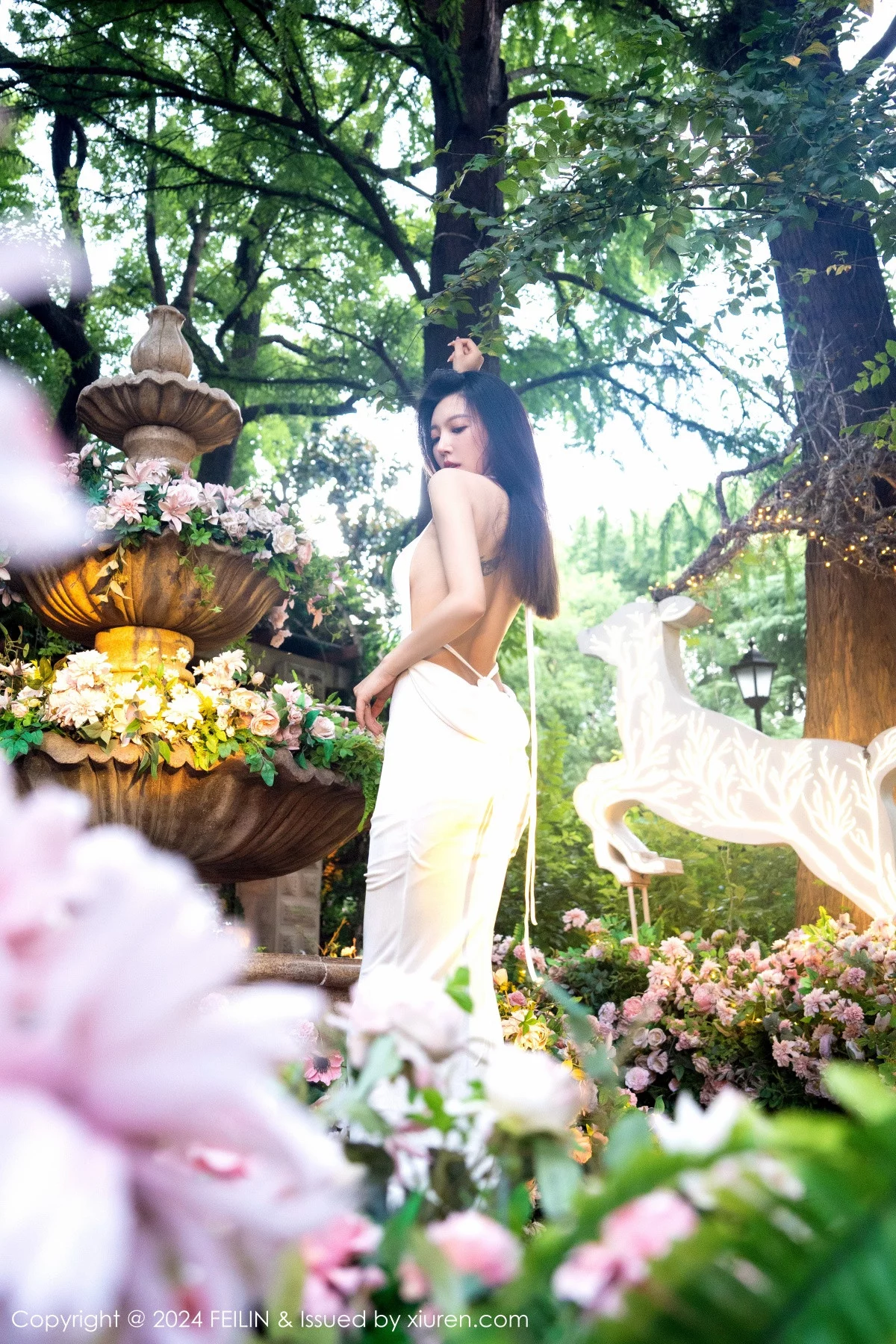 [FEILIN嗲囡囡] 2024.01.08 VOL.472 冯木木LRIS 美腿户外 [70P] NO.9