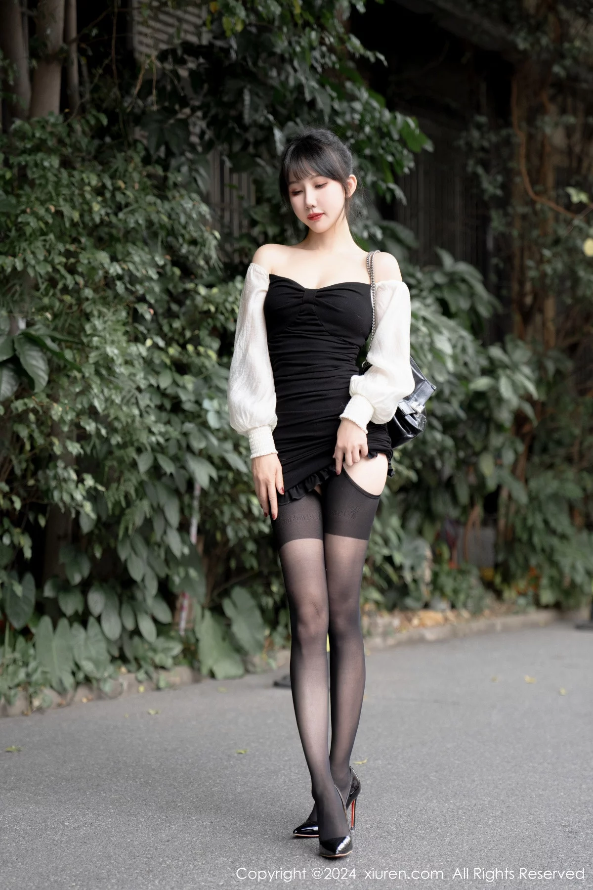 [XiuRen秀人网] 2024.01.09 No.7930 波巧酱 黑丝美臀 [86P] NO.12