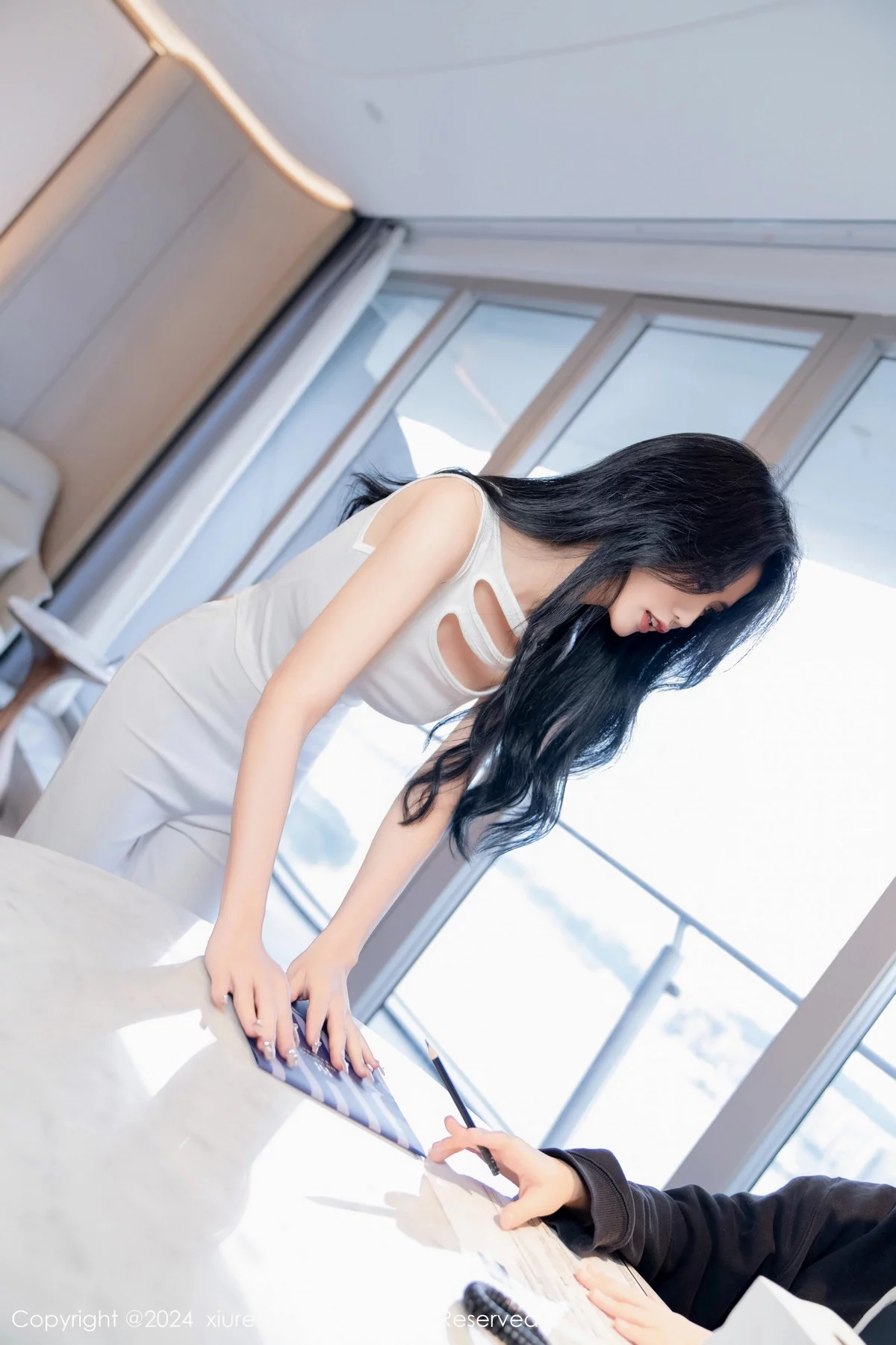 [XiuRen秀人网] 2024.01.10 No.7937 浅浅Danny 美腿妩媚 [82P] NO.12