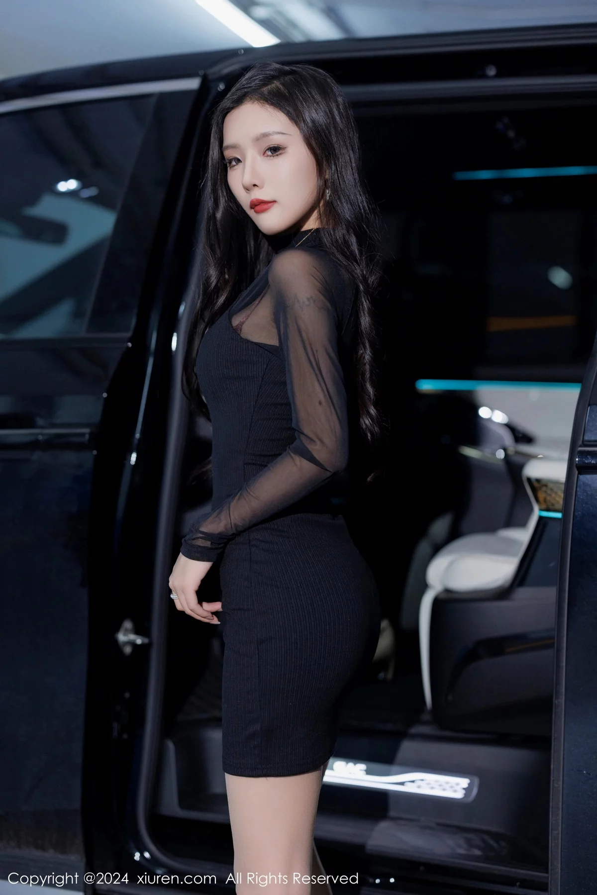 [XiuRen秀人网] 2024.01.11 No.7942 七七kiko 丝袜美腿 [50P] NO.3