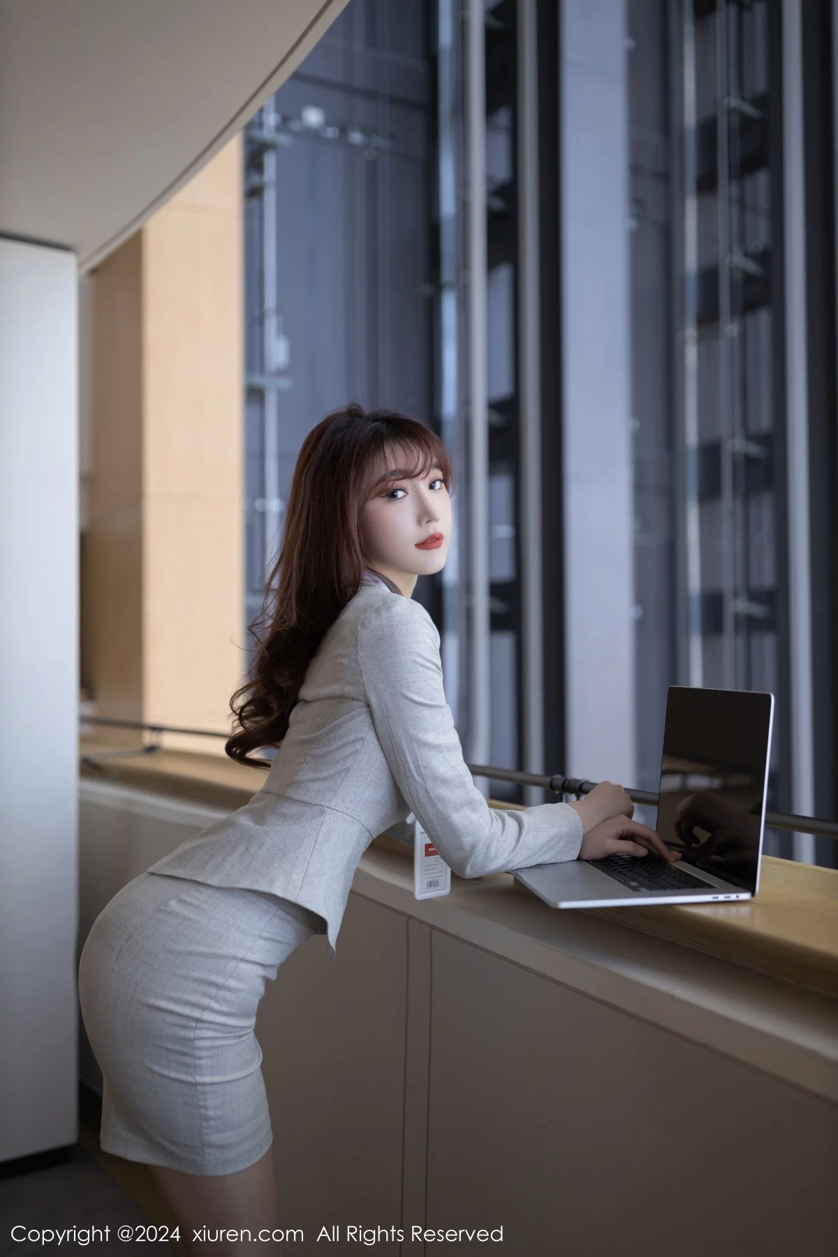 [XiuRen秀人网] 2024.01.11 No.7949 陆萱萱 美腿丝袜 [80P] NO.1