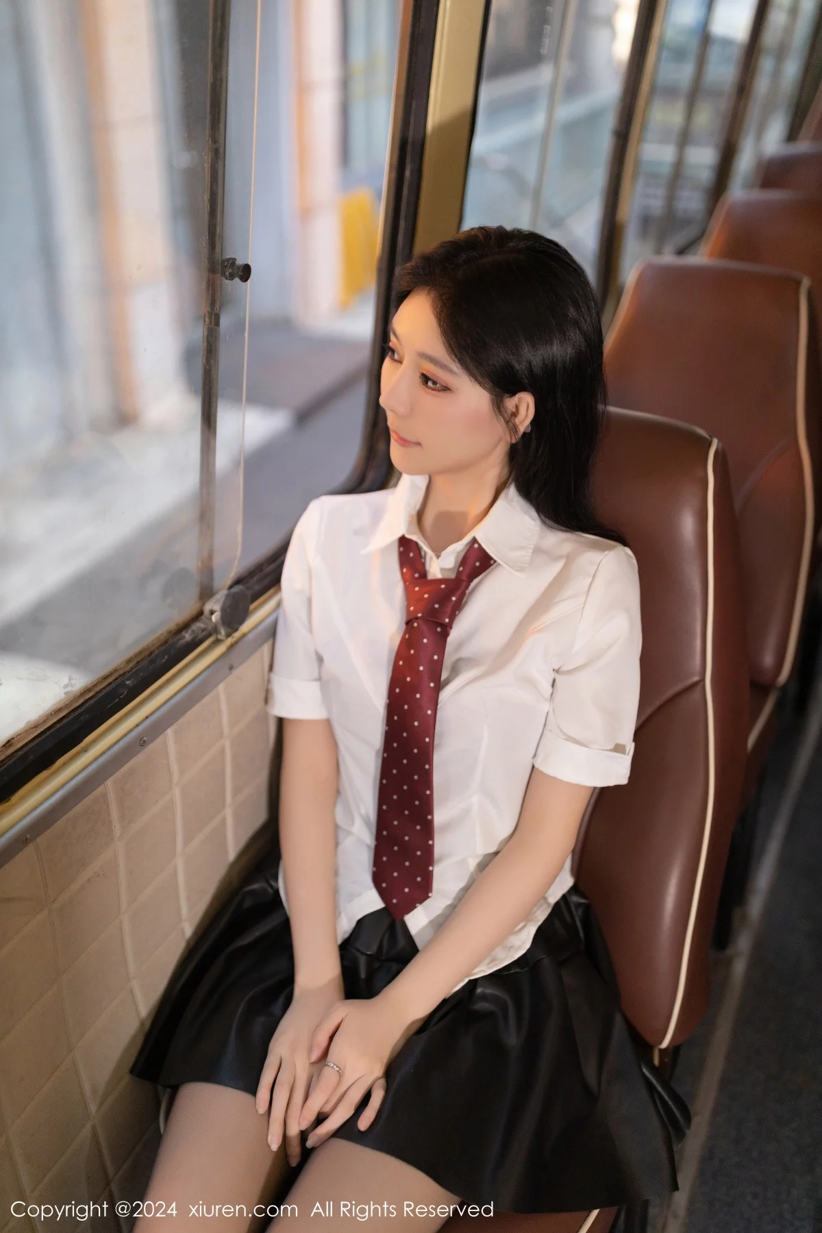 [XiuRen秀人网] 2024.01.12 No.7957 幼幼 美腿短裙 [80P] NO.6