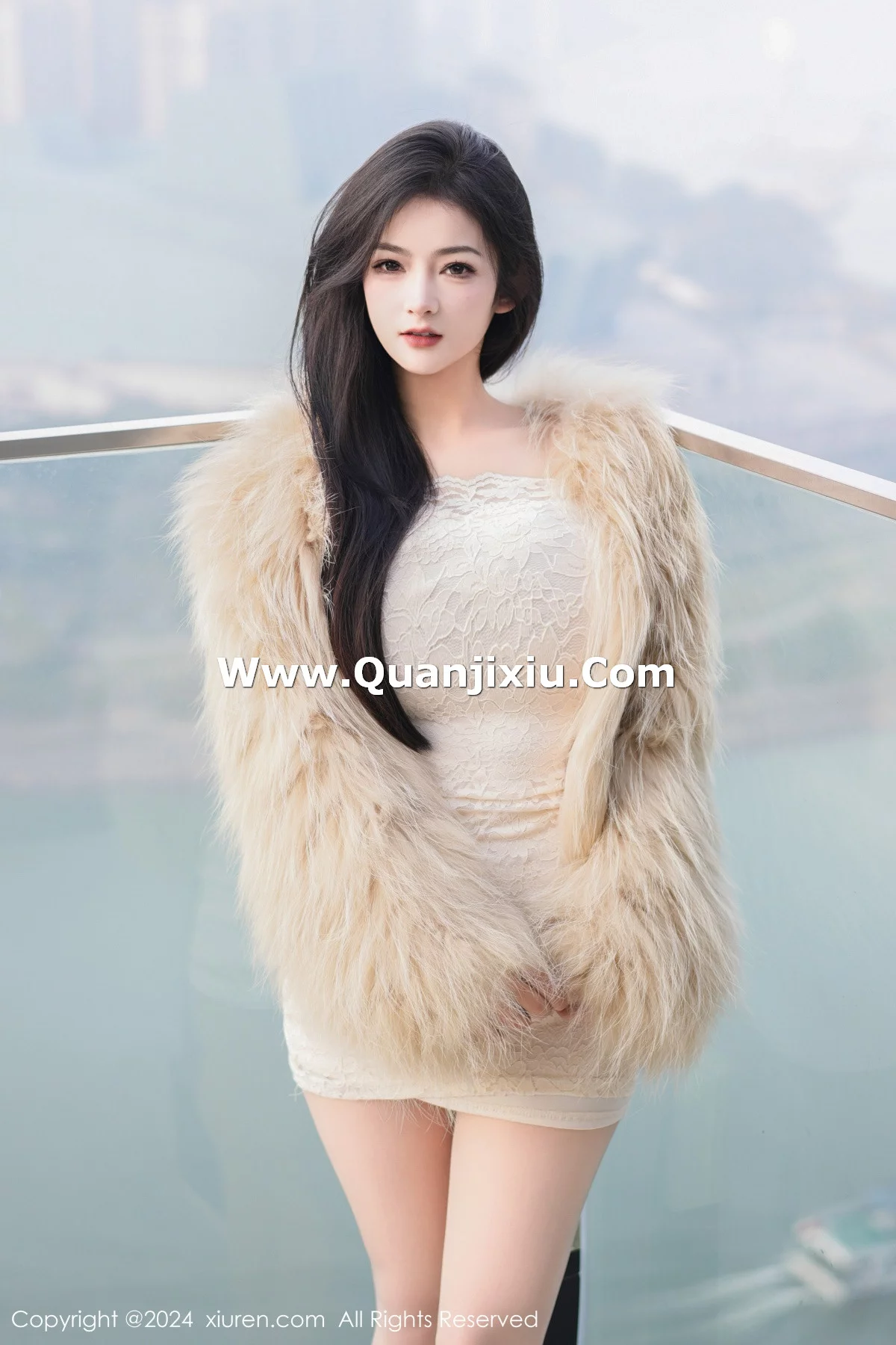 [XiuRen秀人网] 2024.01.12 No.7954 谭小灵 丝袜美腿 [79P] NO.1