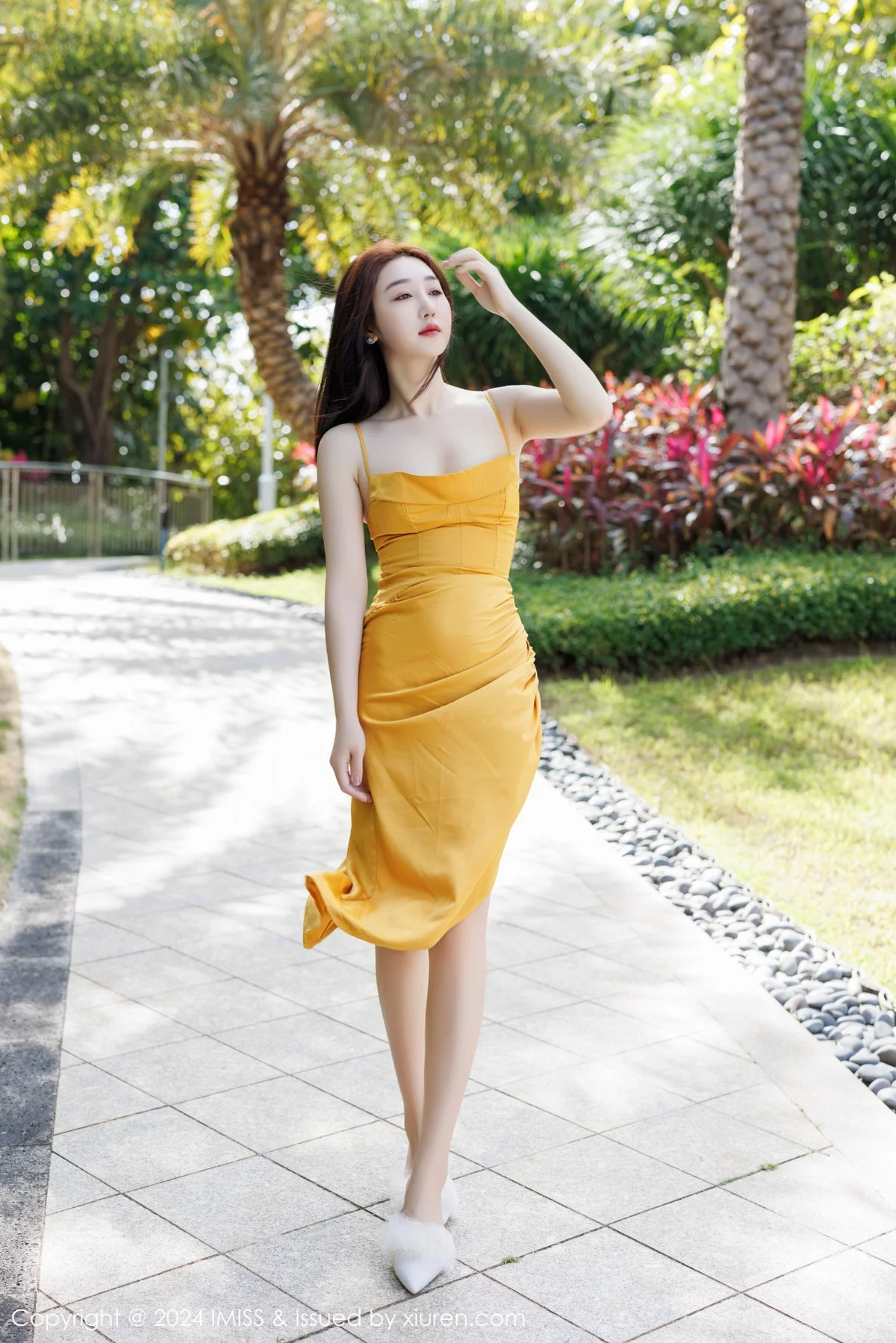[IMISS爱蜜社] 2024.01.15 VOL.764 九月生__ 长裙美腿 [41P] NO.2