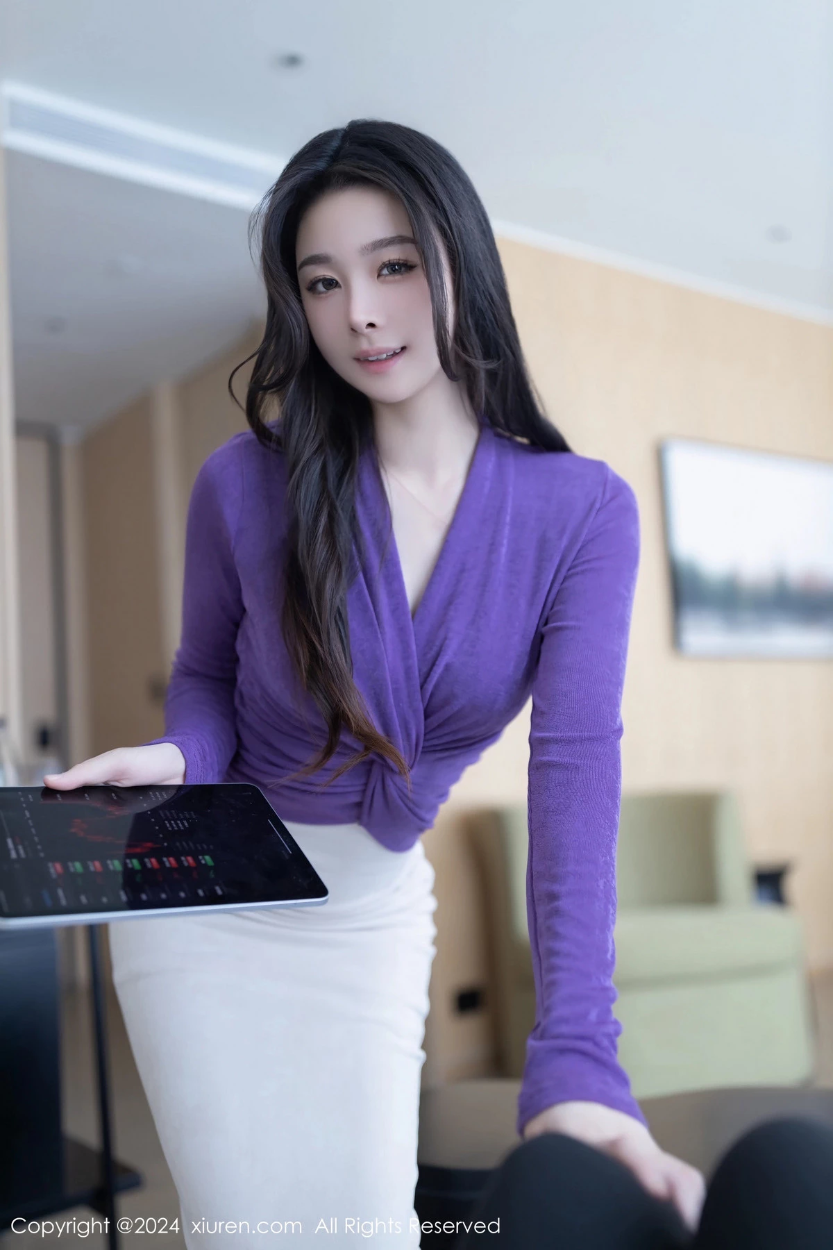 [XiuRen秀人网] 2024.01.18 No.7982 小逗逗 丝袜美腿 [80P] NO.9