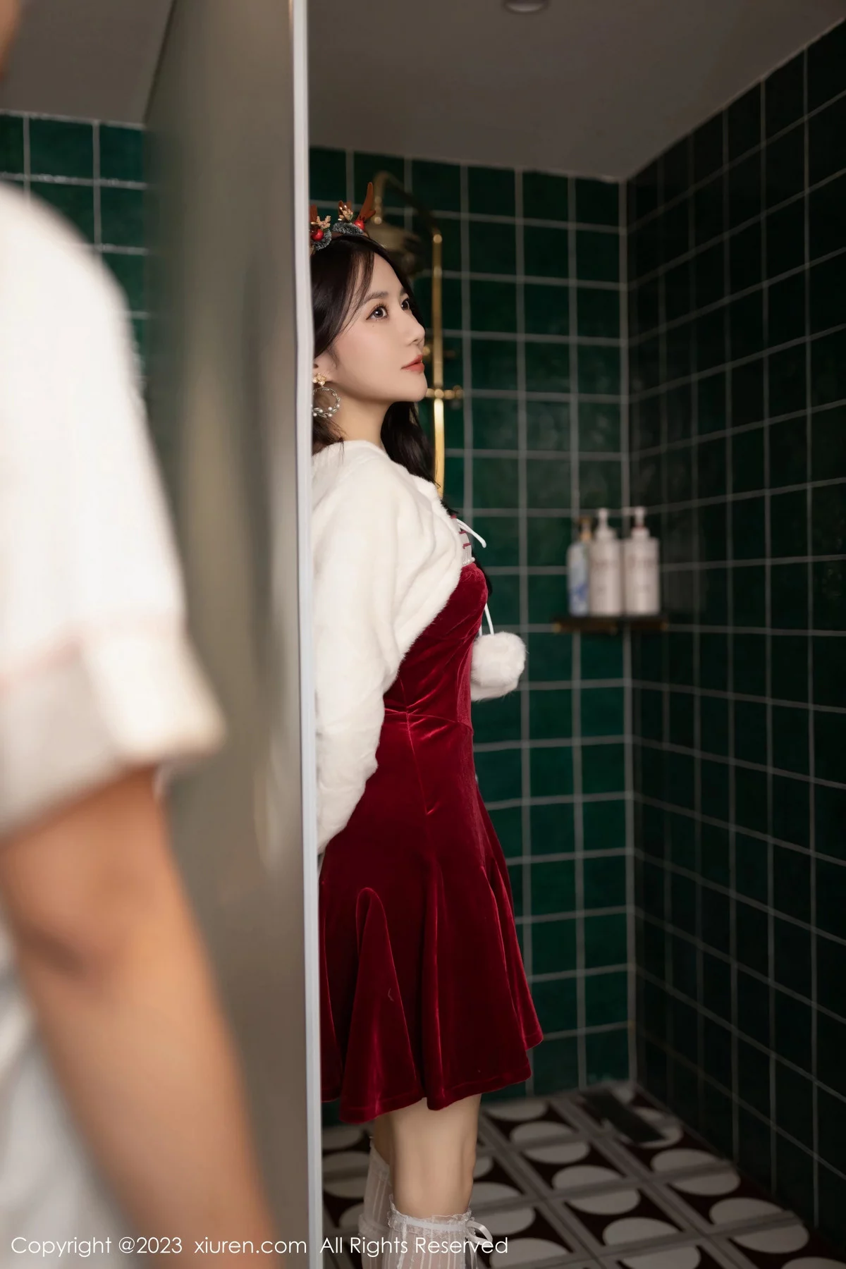 [XiuRen秀人网] 2023.12.22 No.7854 鱼子酱Fish 圣诞美腿 [81P] NO.2