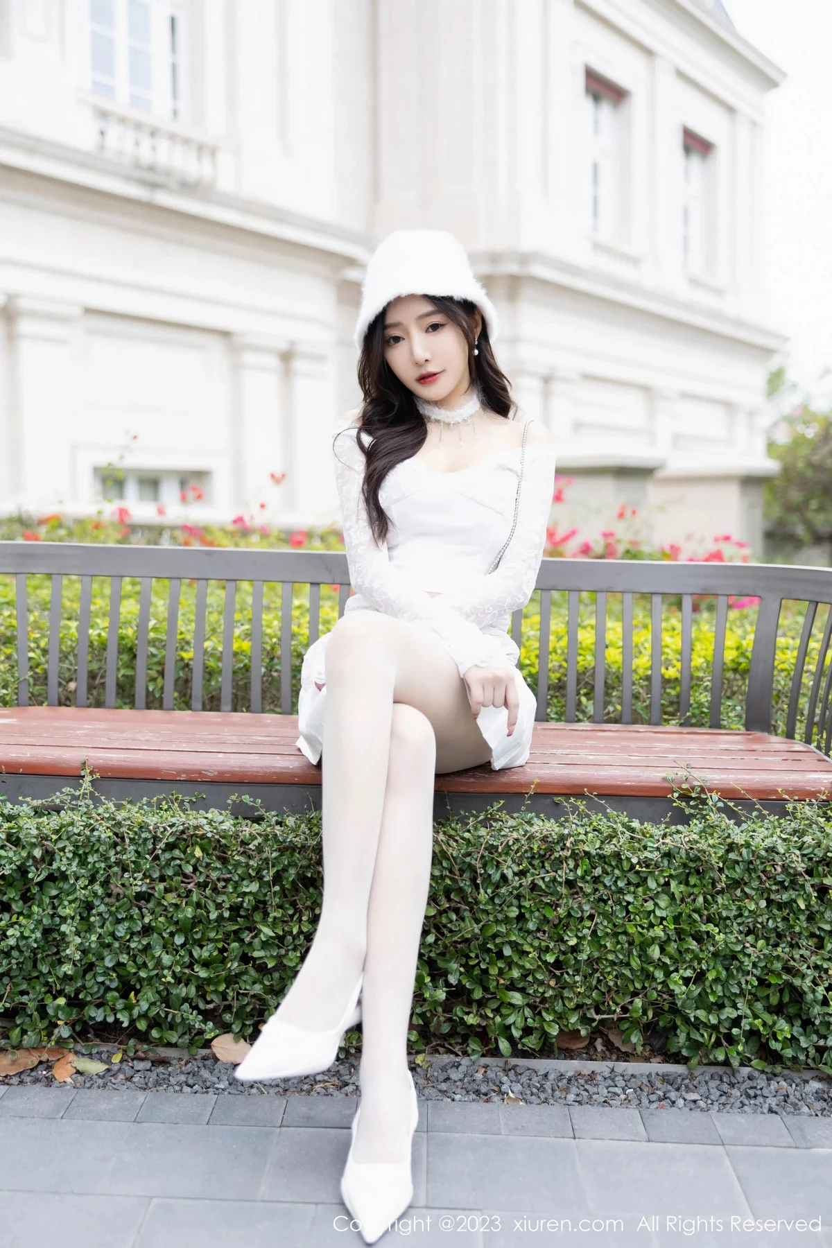 [XiuRen秀人网] 2023.12.25 No.7863 王馨瑶yanni 女神美腿 [91P] NO.8