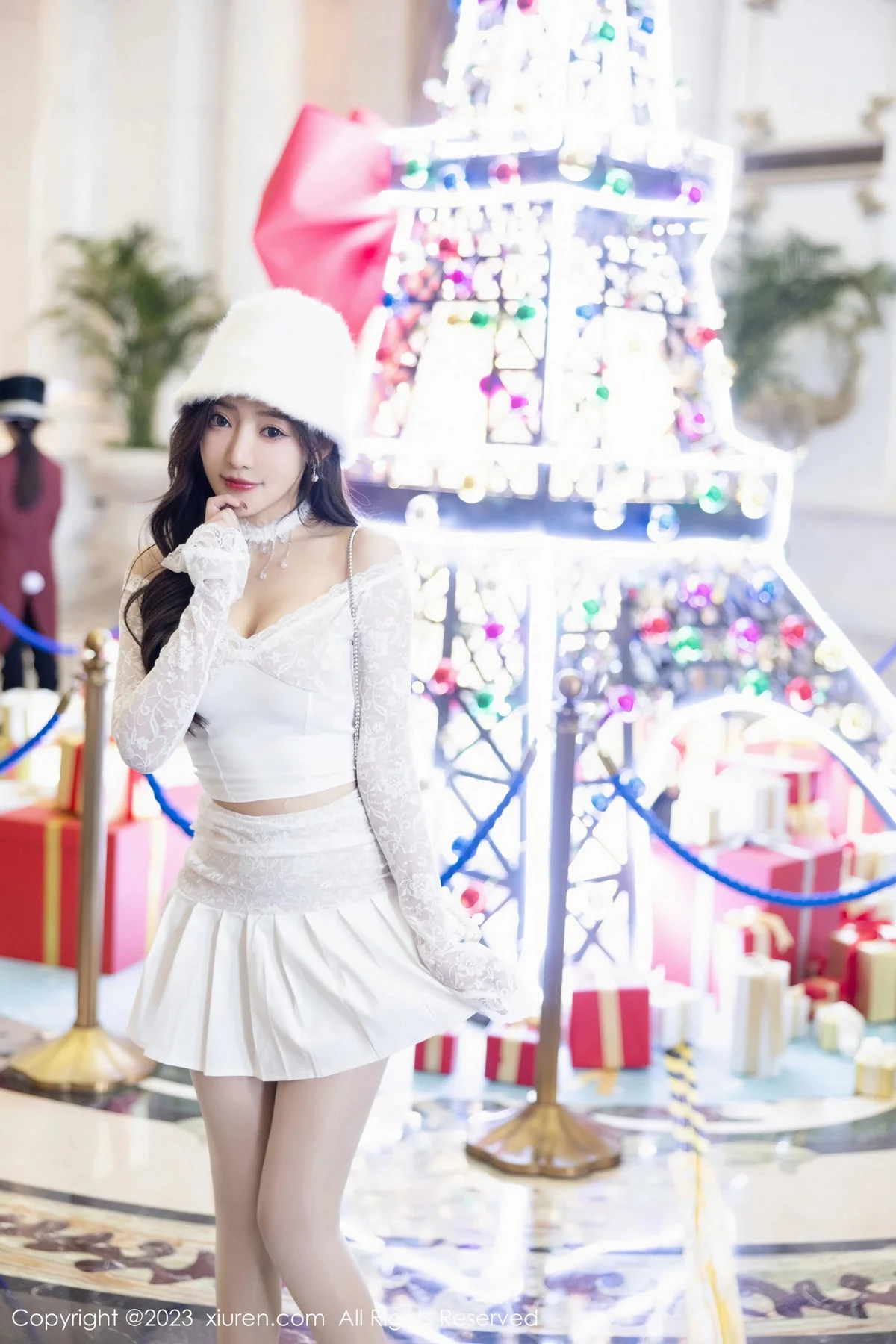 [XiuRen秀人网] 2023.12.25 No.7863 王馨瑶yanni 女神美腿 [91P] NO.3