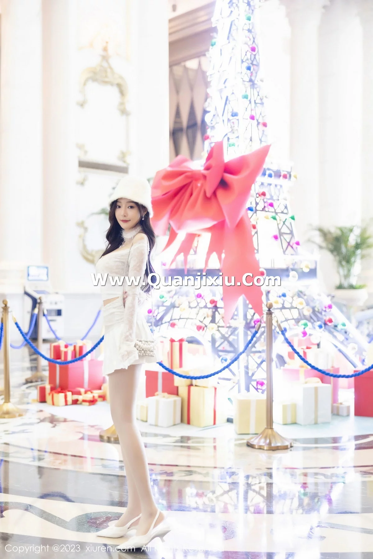 [XiuRen秀人网] 2023.12.25 No.7863 王馨瑶yanni 女神美腿 [91P] NO.4