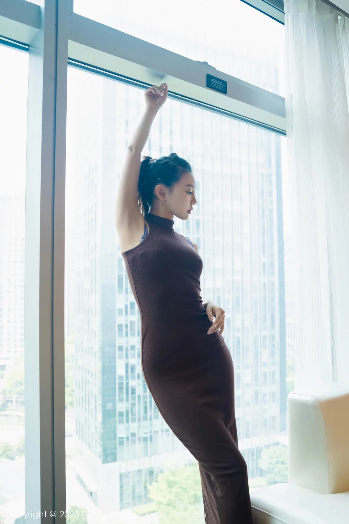 [FEILIN嗲囡囡] 2023.12.26 VOL.471 冯木木LRIS 长裙美腿 [71P] NO.11