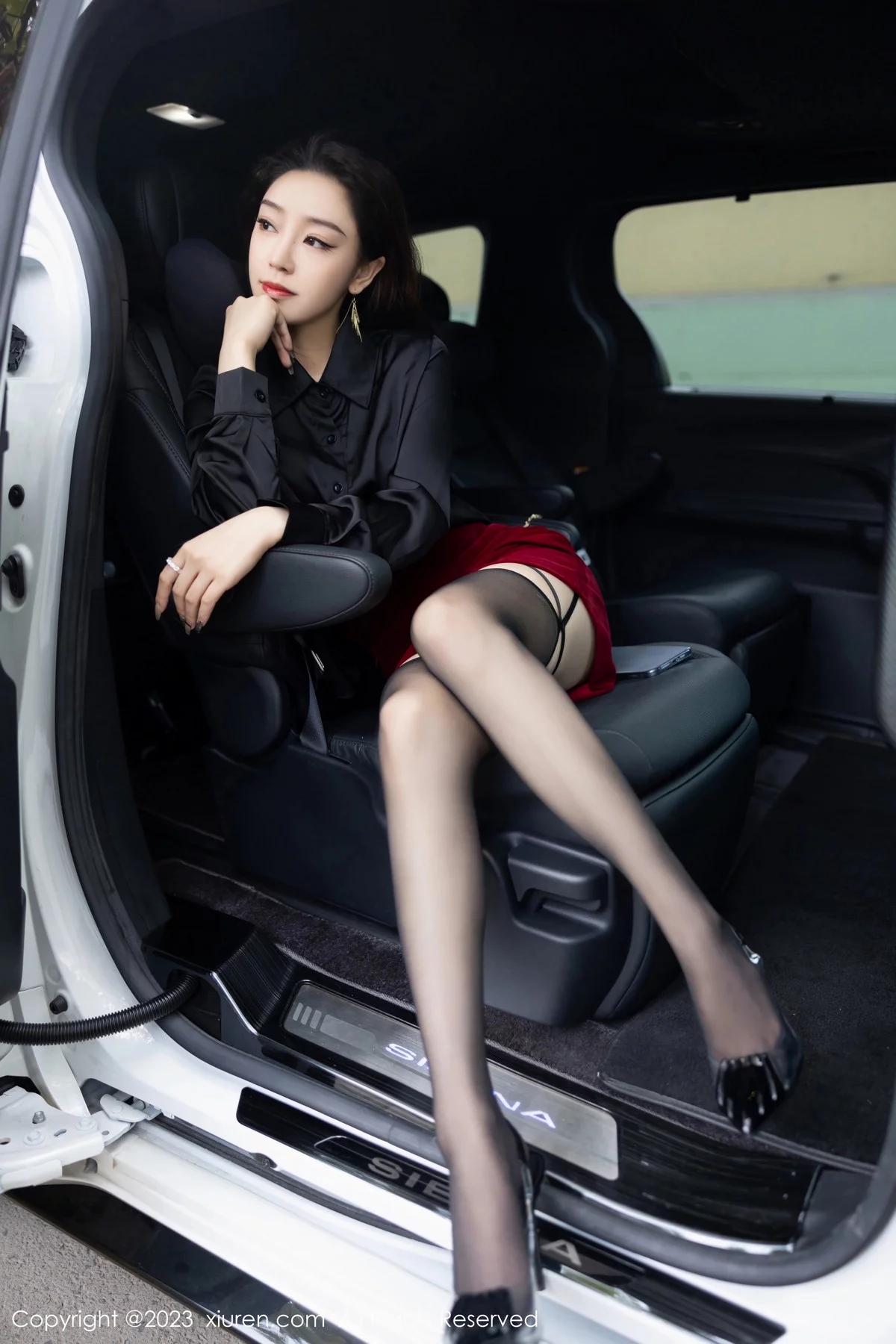 [XiuRen秀人网] 2023.12.26 No.7867 苏曼兮 短裙黑丝 [83P] NO.5