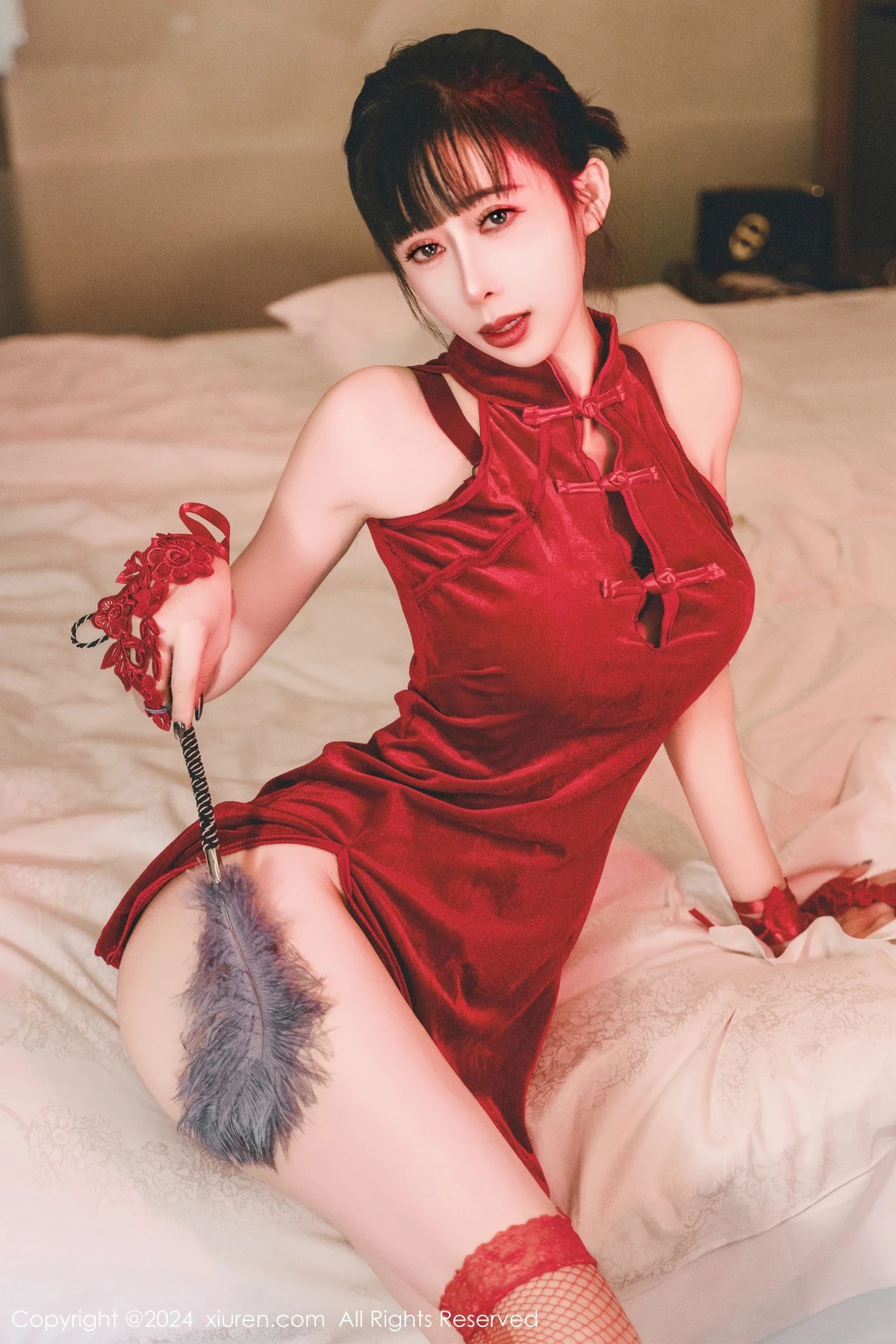 [XiuRen秀人网] 2024.02.01 No.8047 宝宝甜 新人旗袍 [64P] NO.1