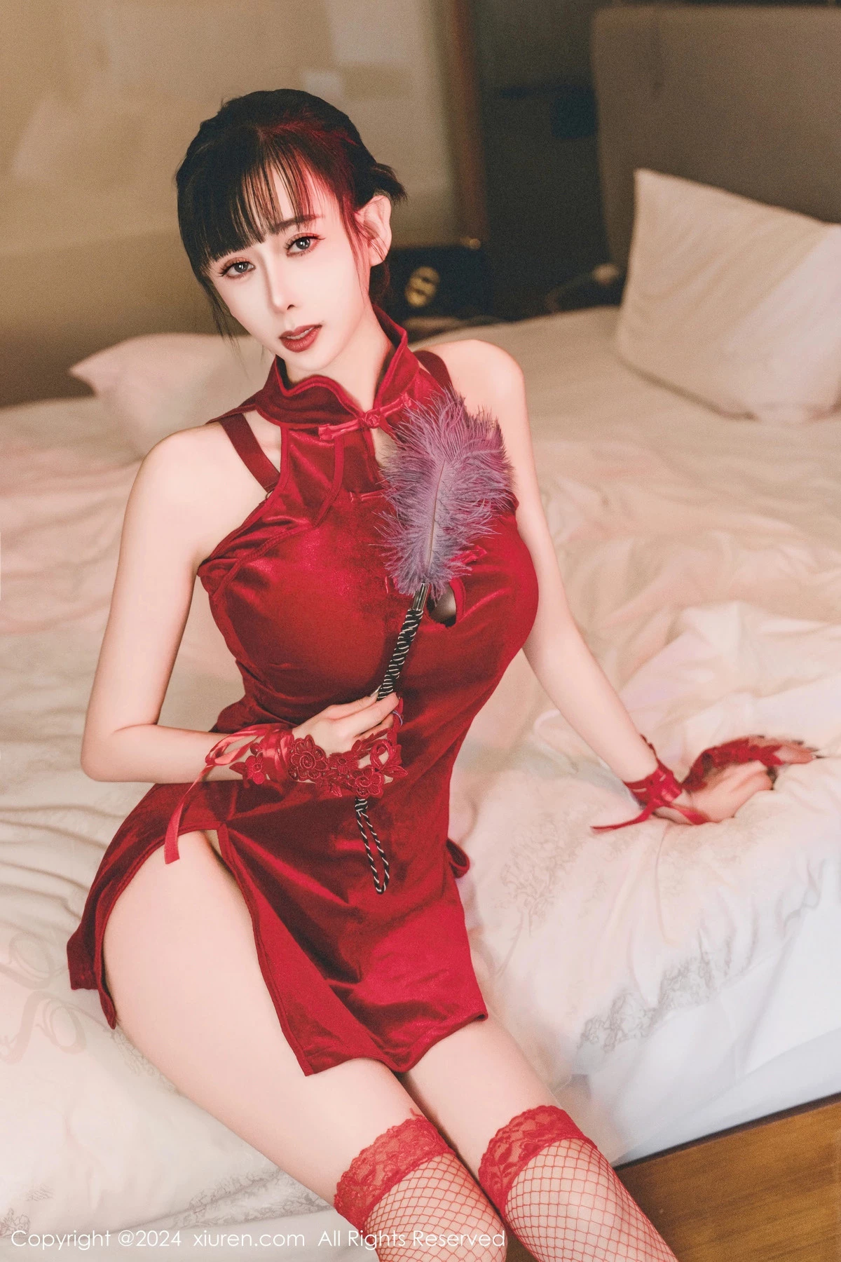 [XiuRen秀人网] 2024.02.01 No.8047 宝宝甜 新人旗袍 [64P] NO.9