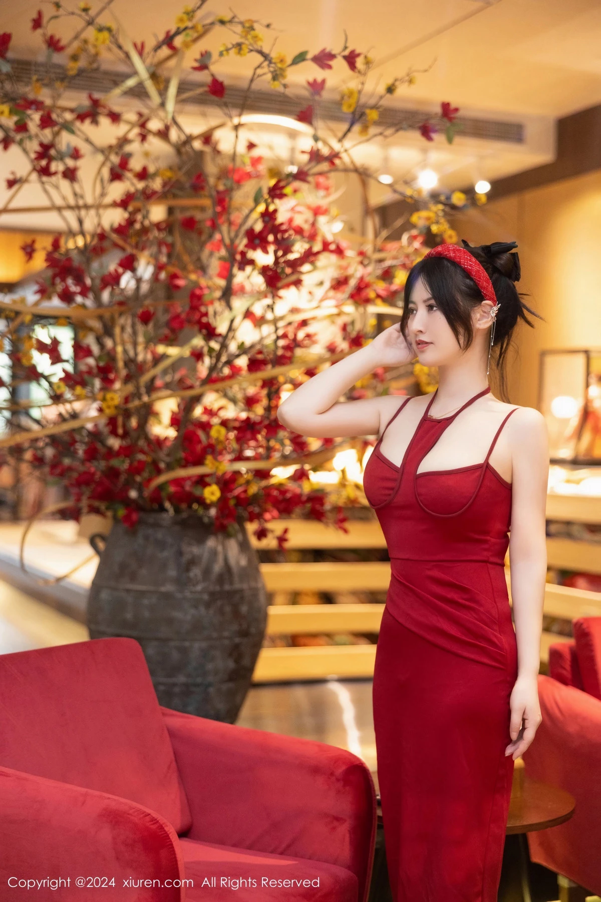 [XiuRen秀人网] 2024.02.06 No.8078 诗诗kiki 黑丝性感 [78P] NO.2